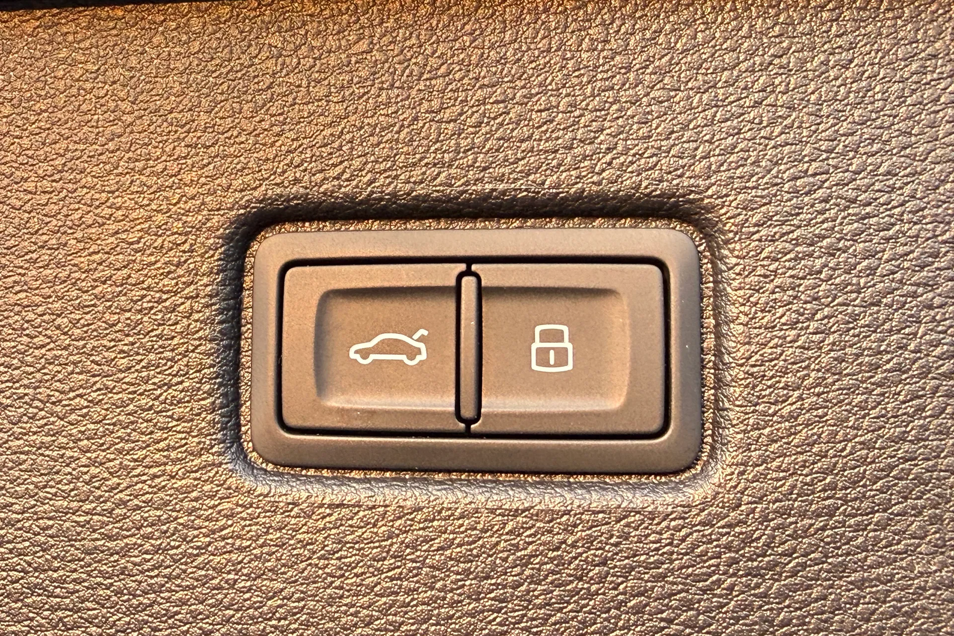 Audi Q7 thumbnail image number 47