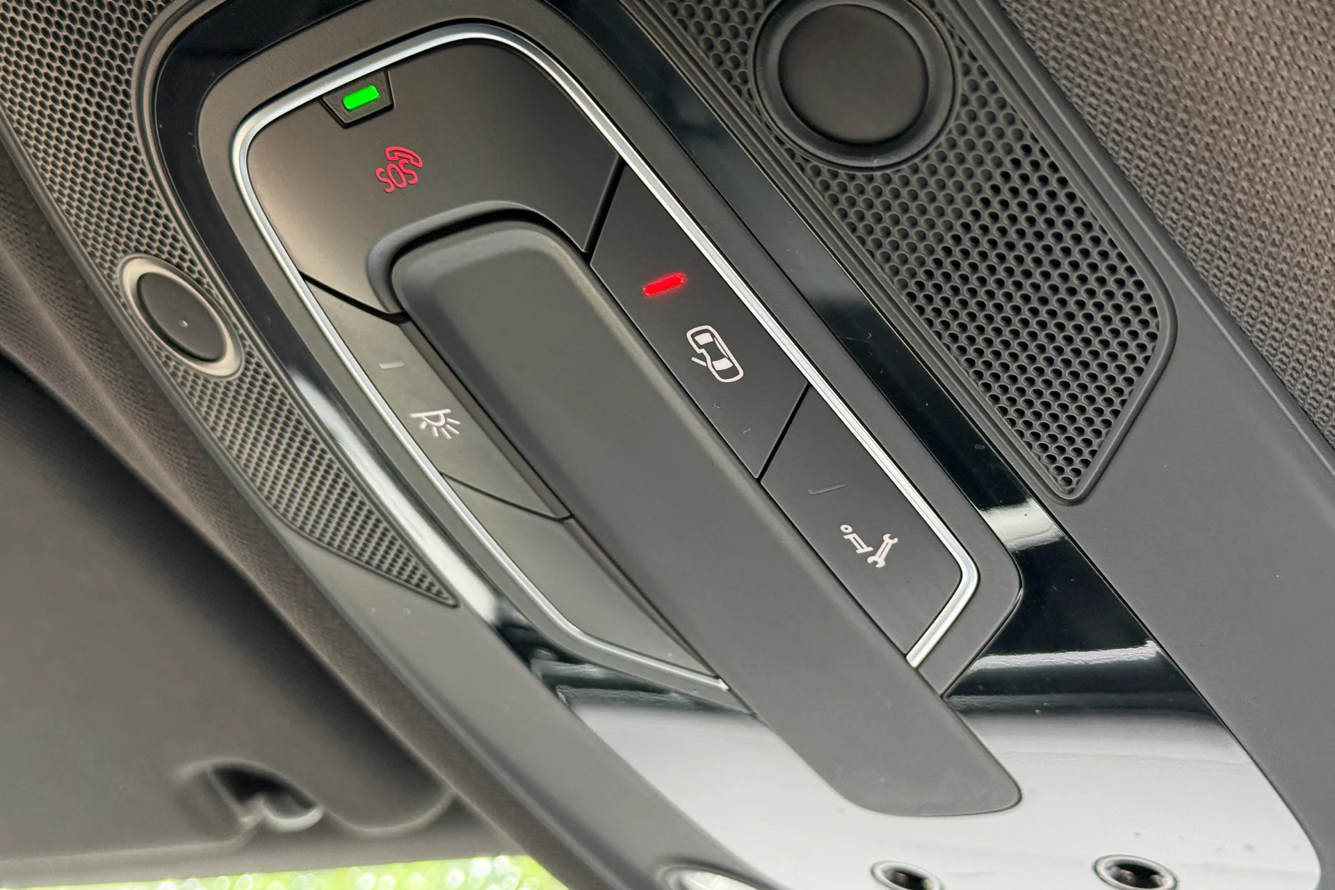 Audi Q7 thumbnail image number 18