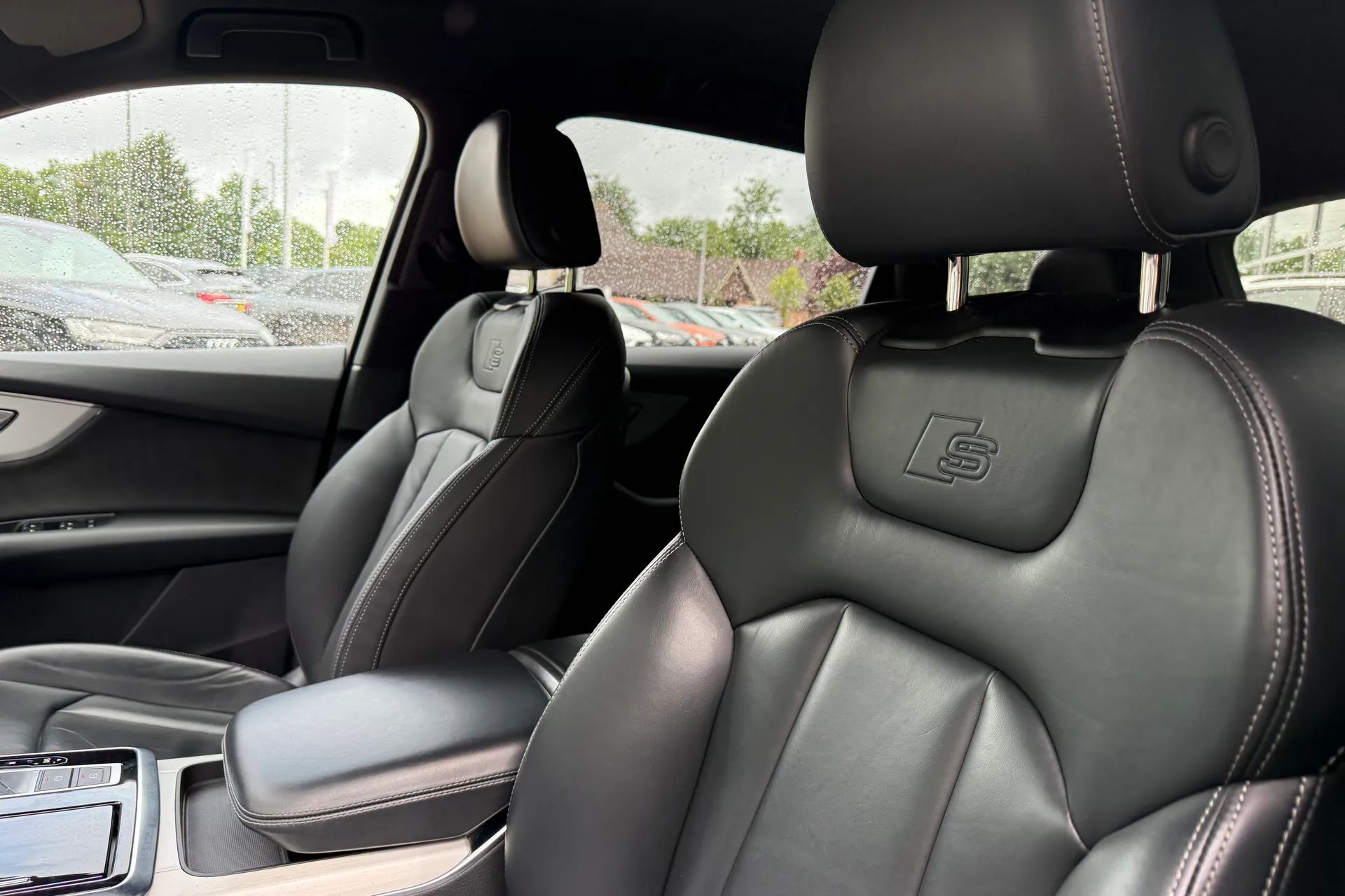 Audi Q7 thumbnail image number 58