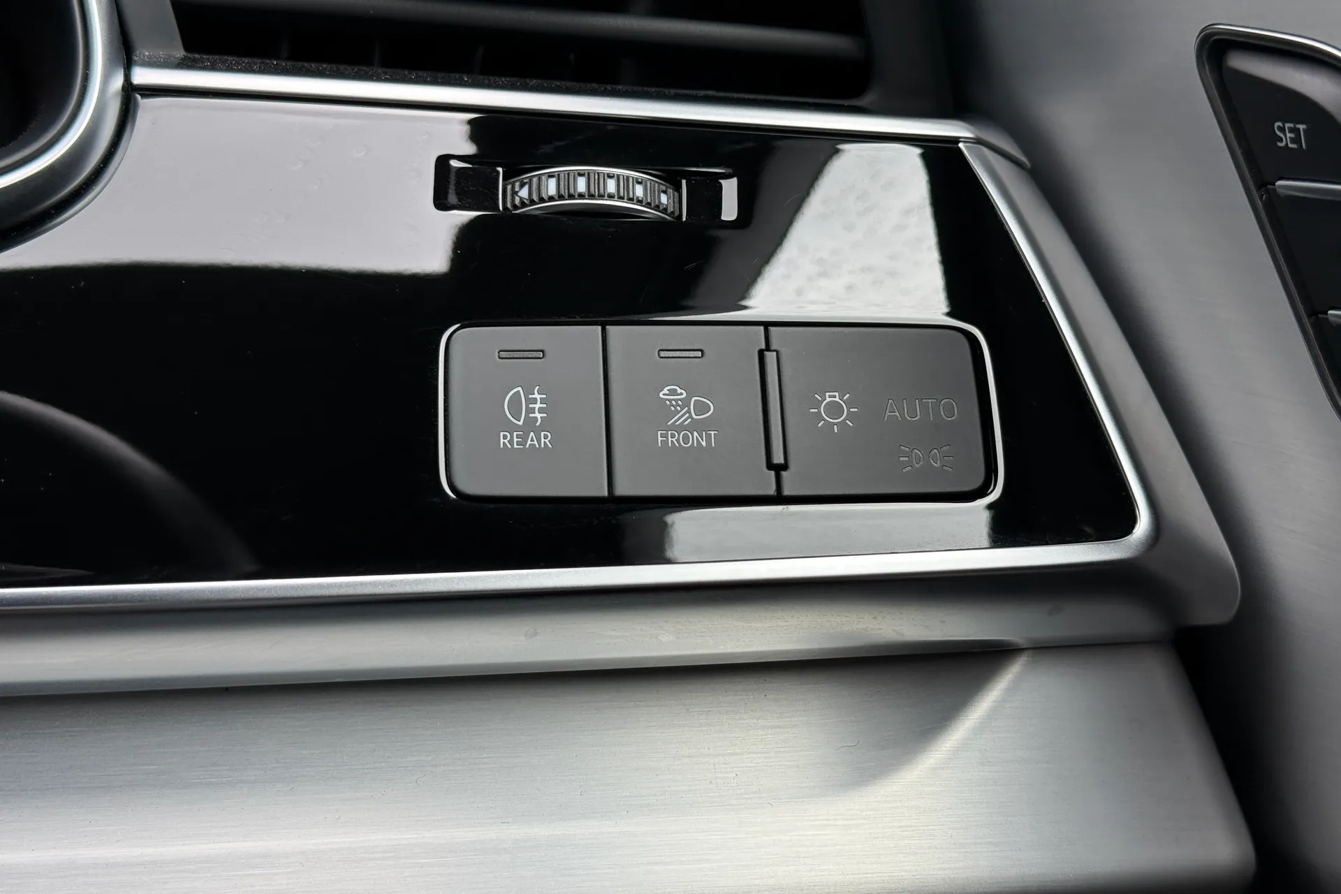Audi Q7 thumbnail image number 22