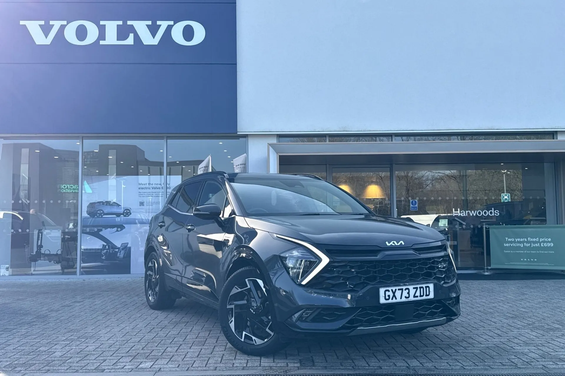 KIA SPORTAGE focused image