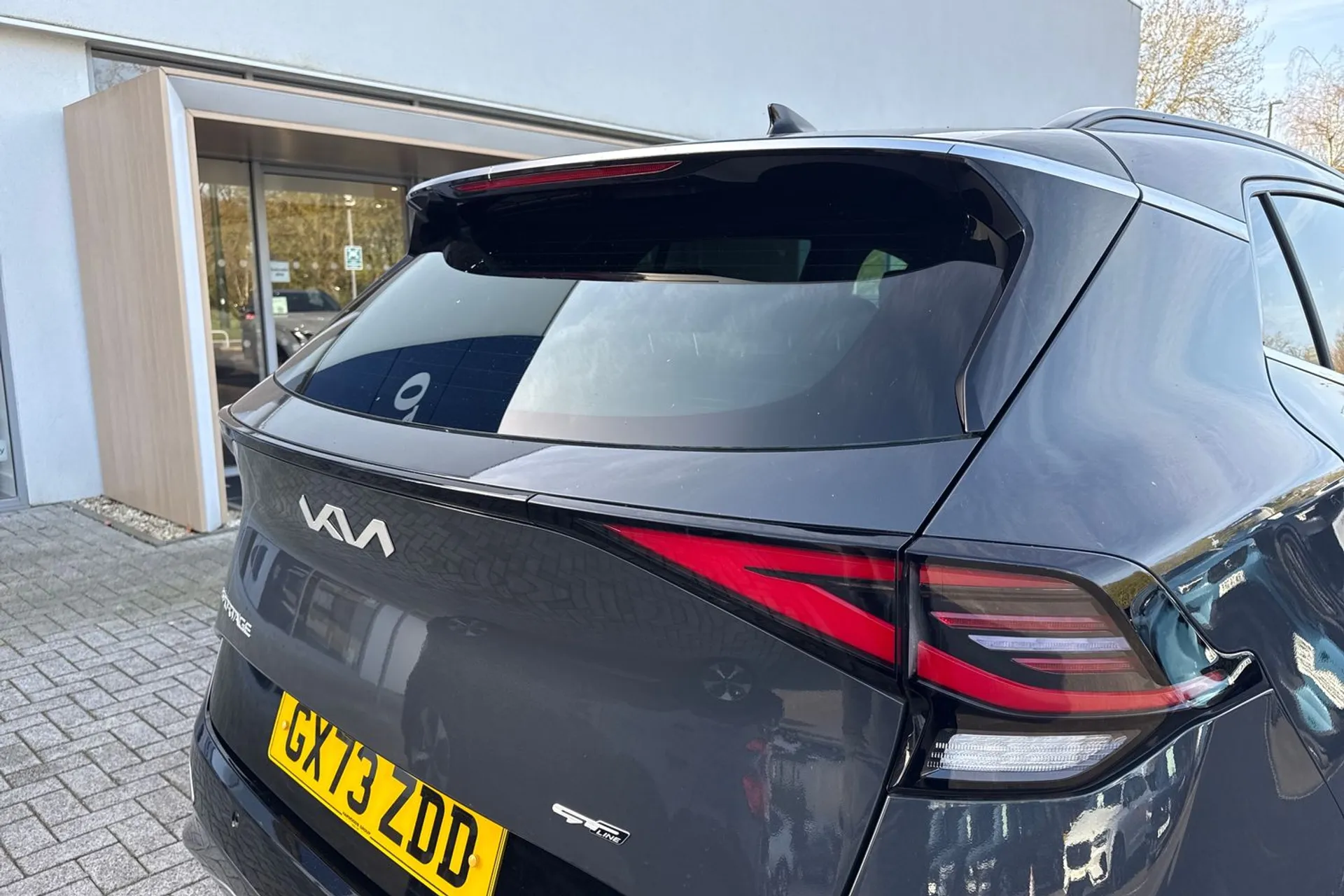 KIA SPORTAGE thumbnail image number 16