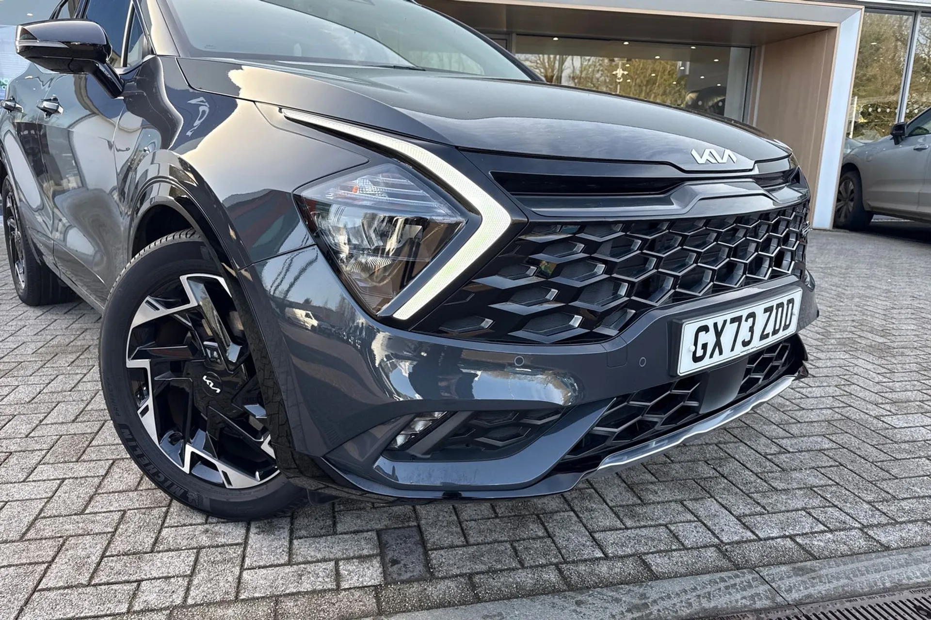 KIA SPORTAGE thumbnail image number 7