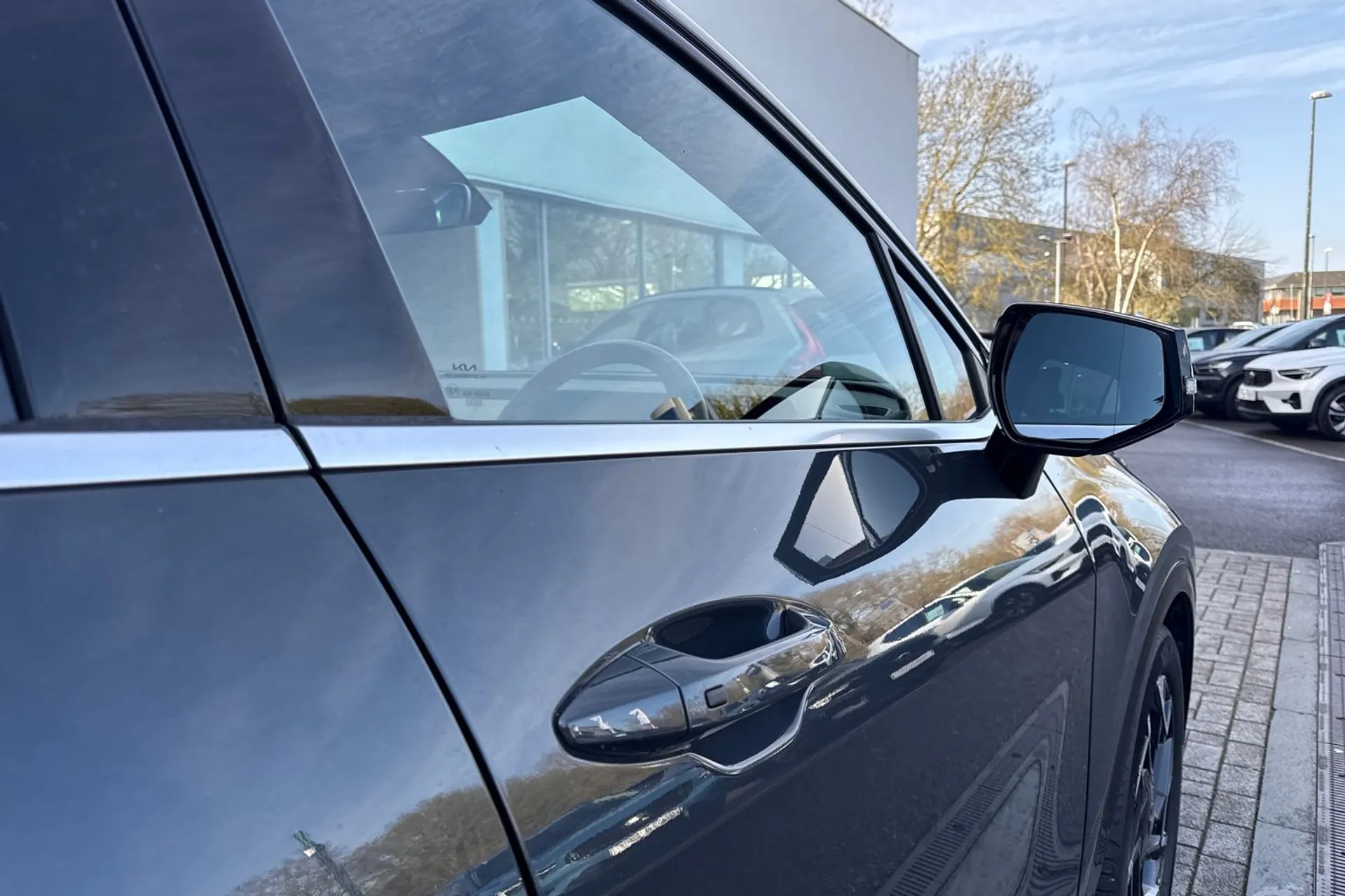 KIA SPORTAGE thumbnail image number 17