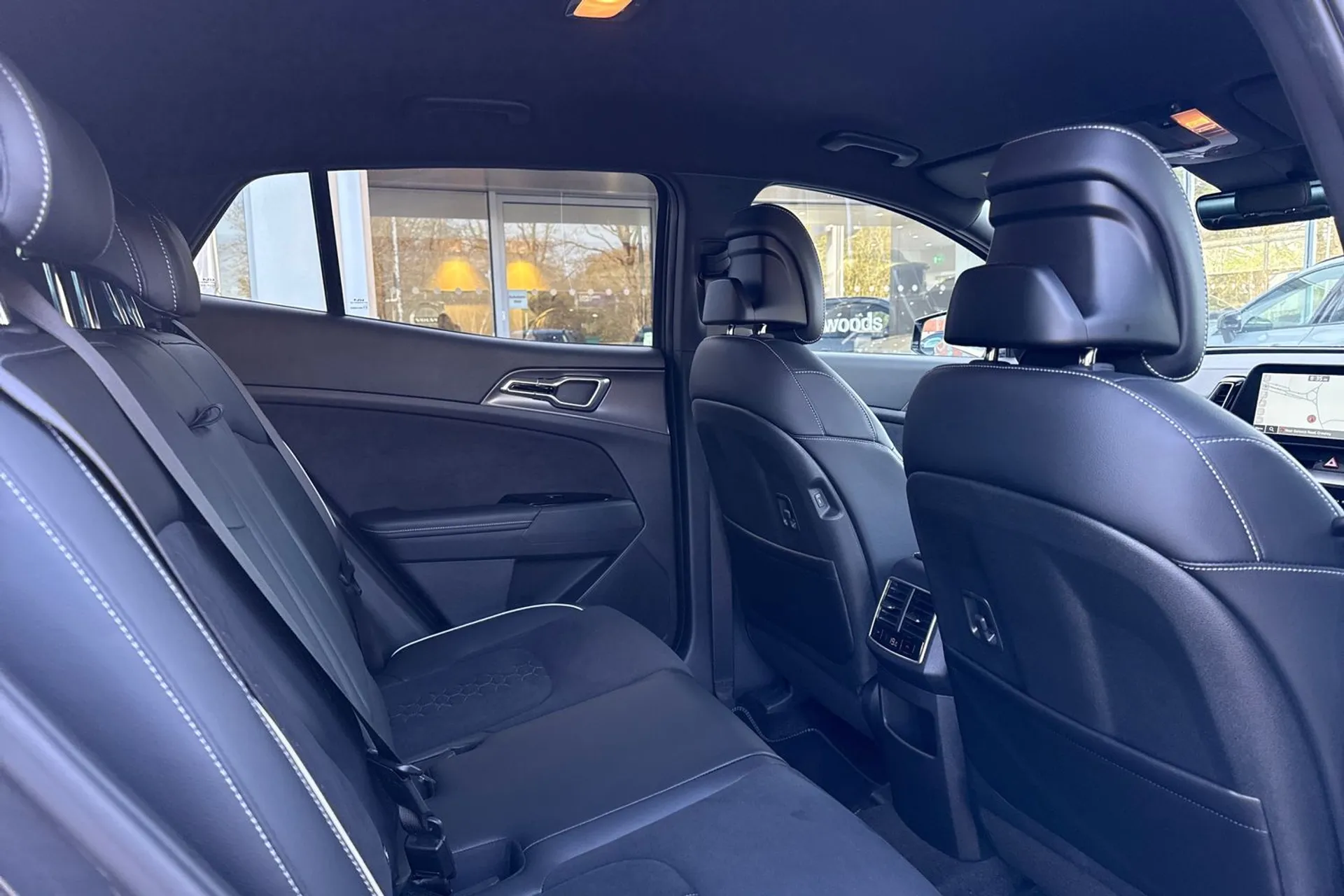 KIA SPORTAGE thumbnail image number 23