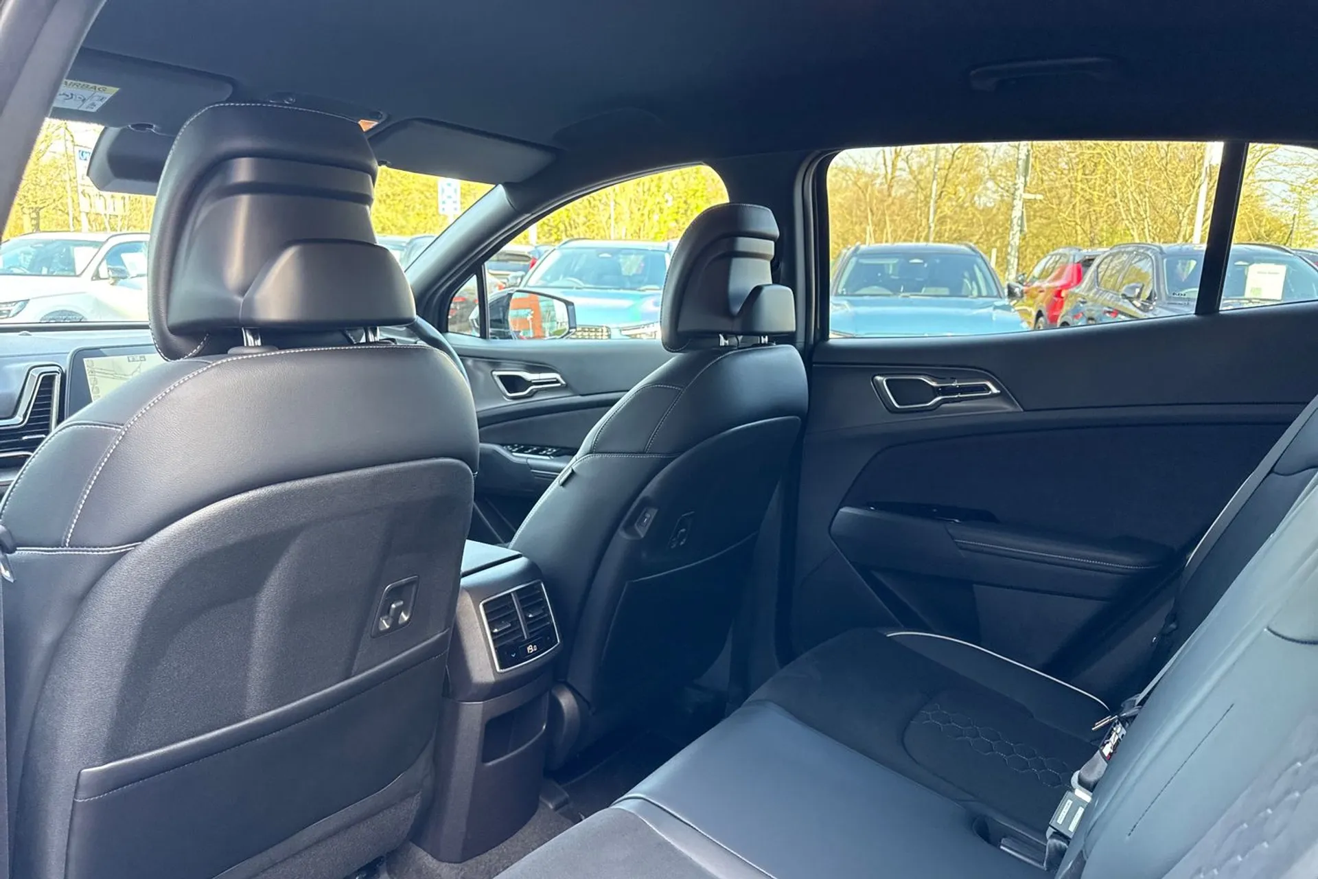 KIA SPORTAGE thumbnail image number 31