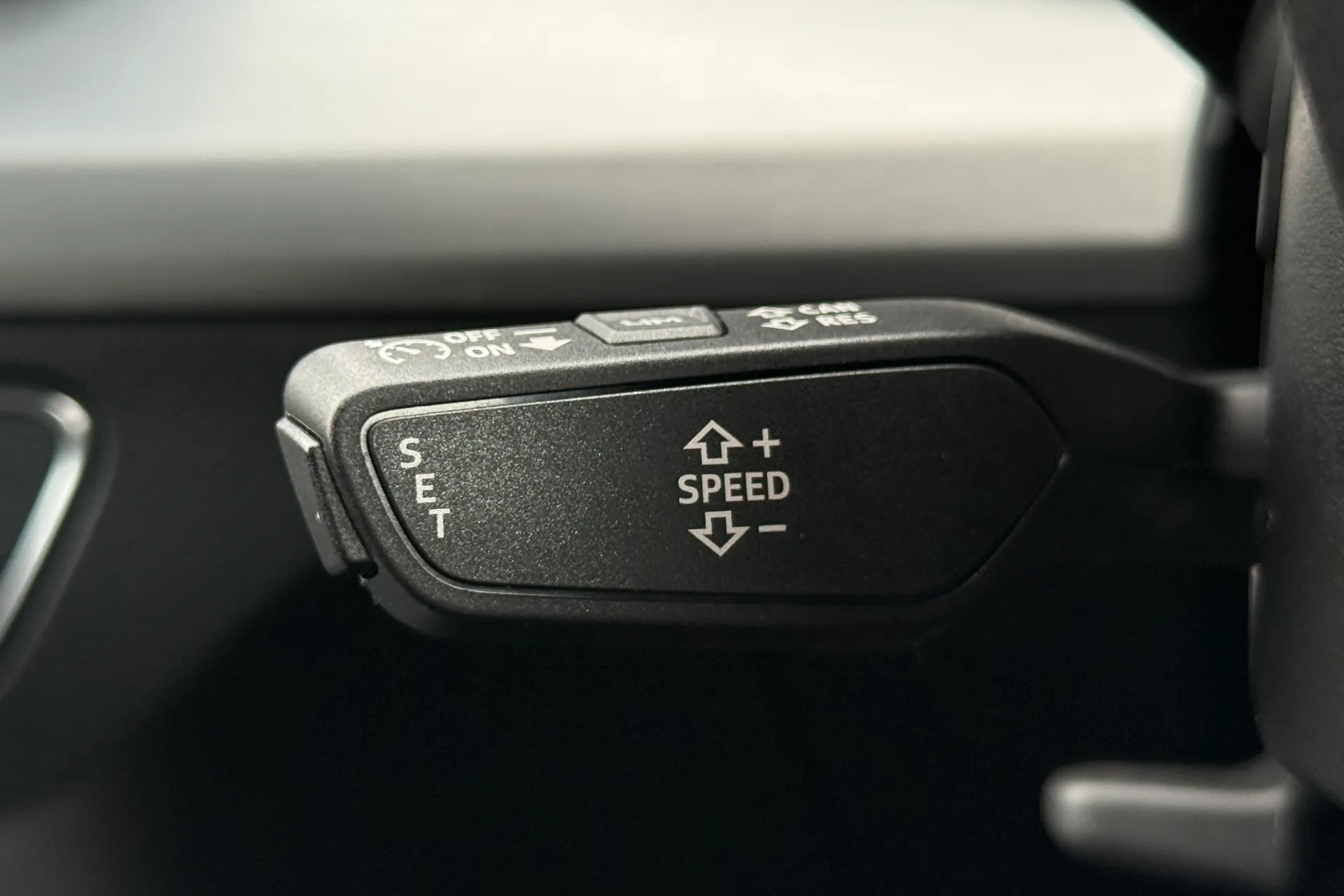 Audi Q5 thumbnail image number 19