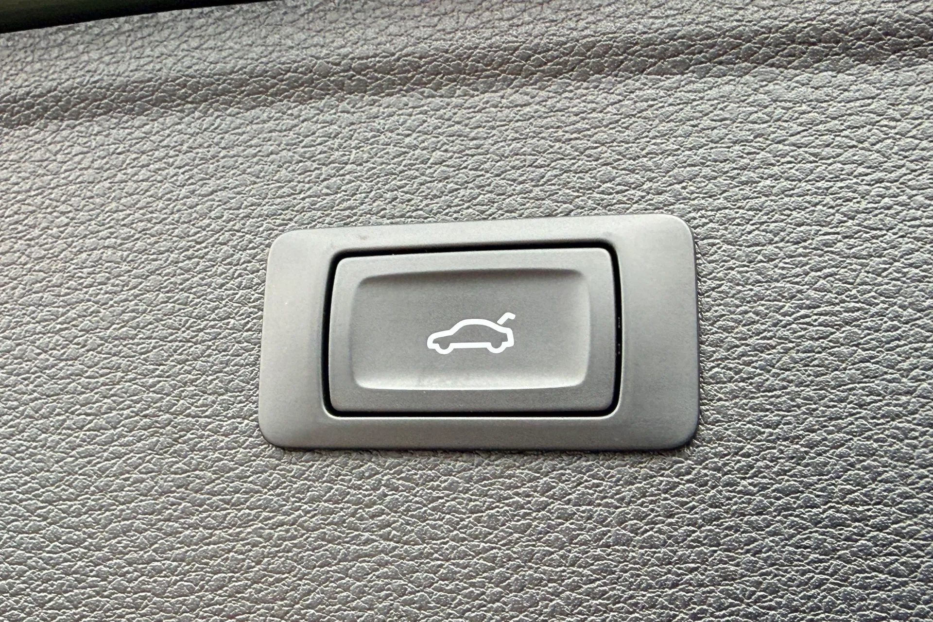 Audi Q5 thumbnail image number 39