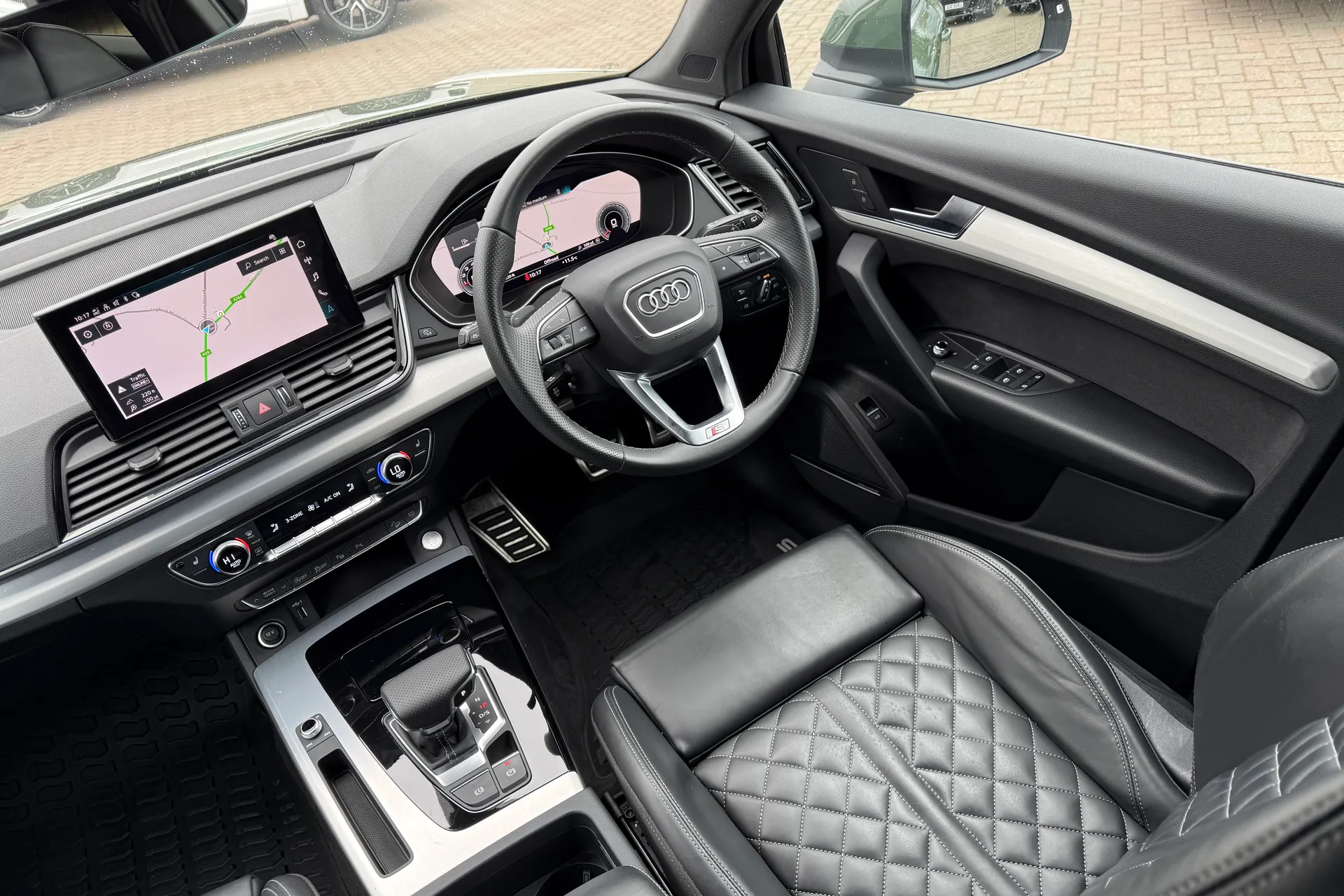 Audi Q5 thumbnail image number 44