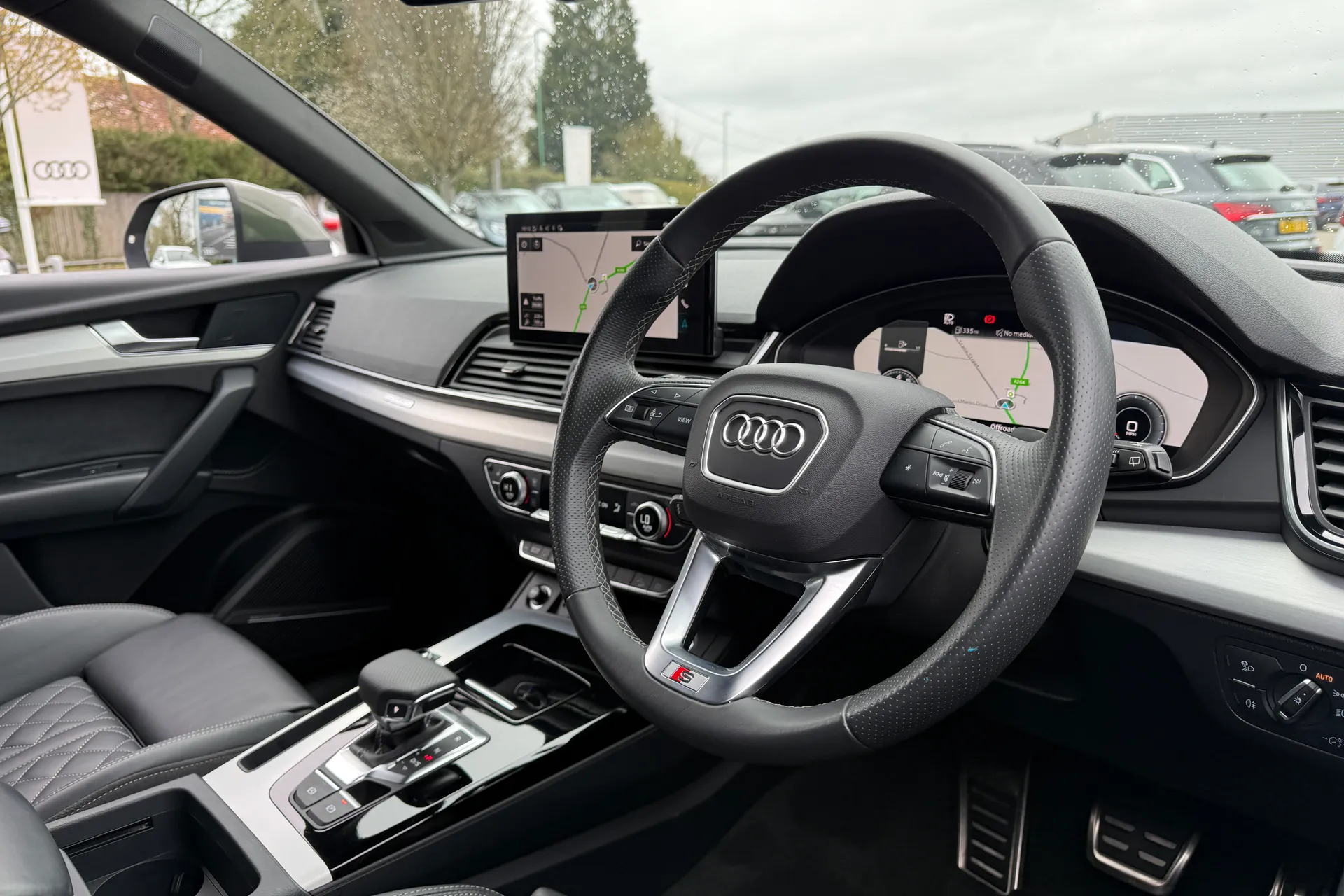 Audi Q5 thumbnail image number 30