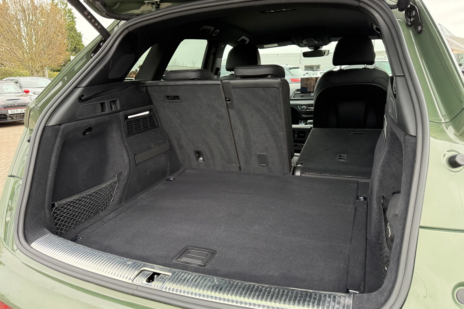 Audi Q5 thumbnail image number 38