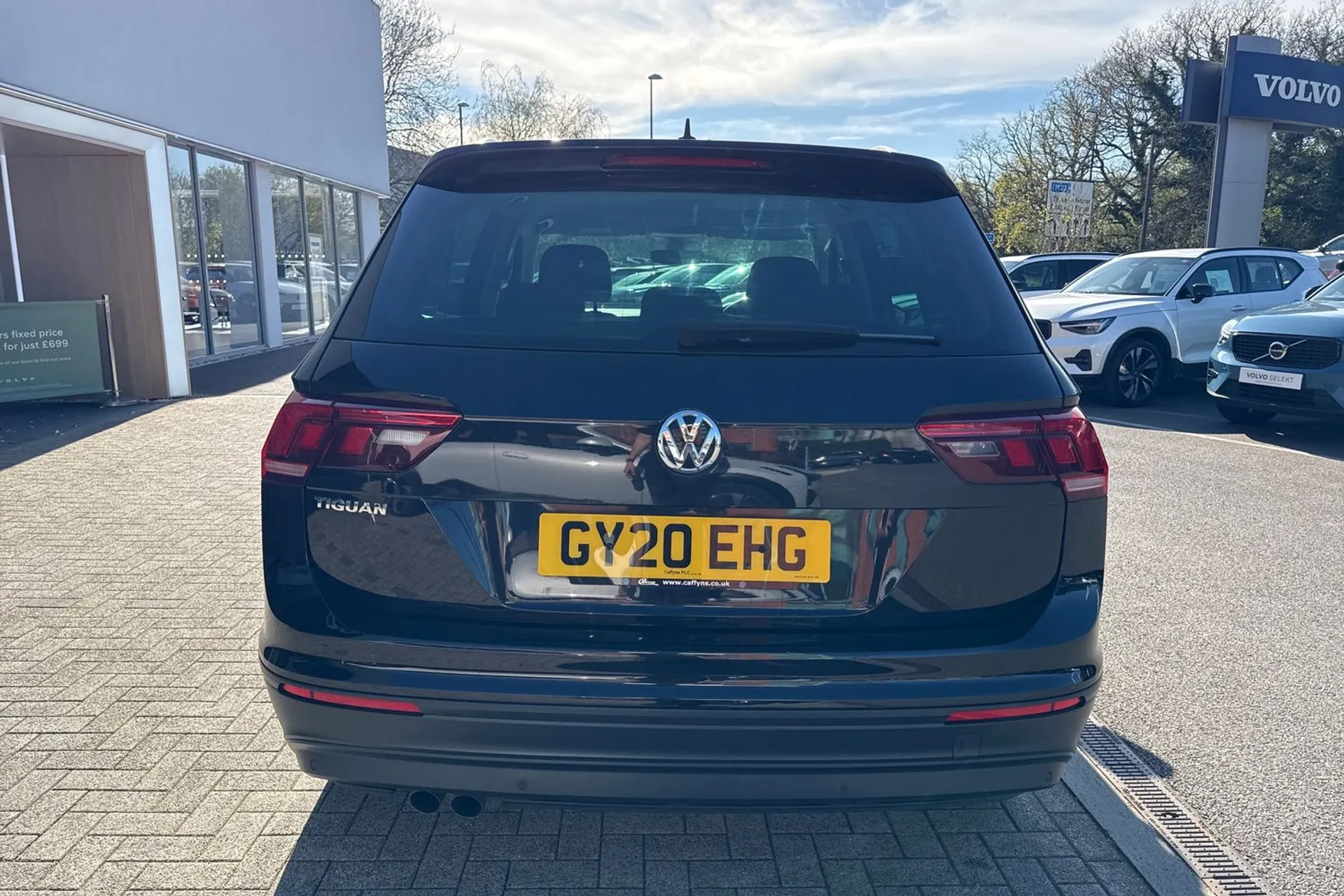 VOLKSWAGEN TIGUAN thumbnail image number 10