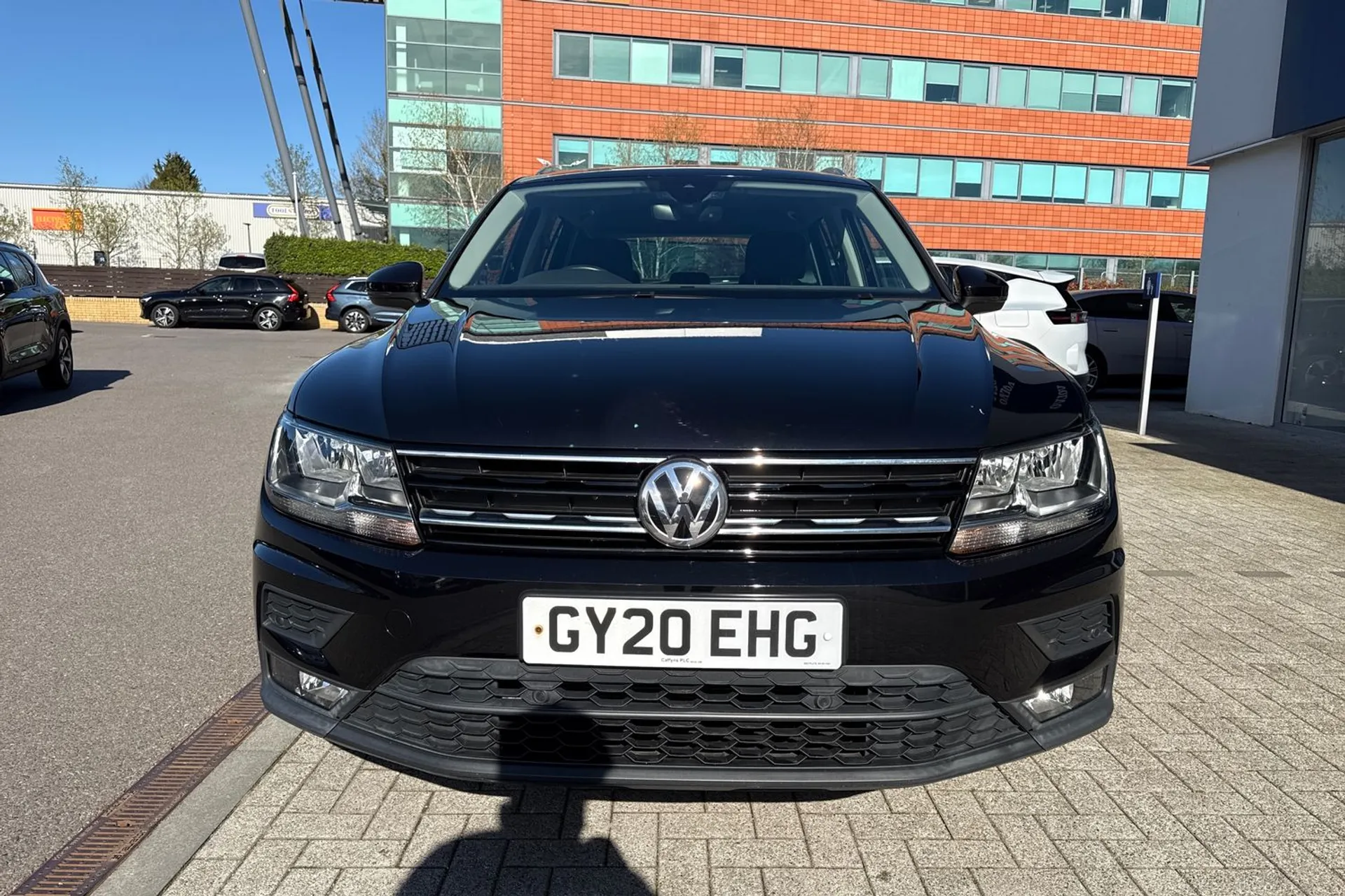 VOLKSWAGEN TIGUAN thumbnail image number 14