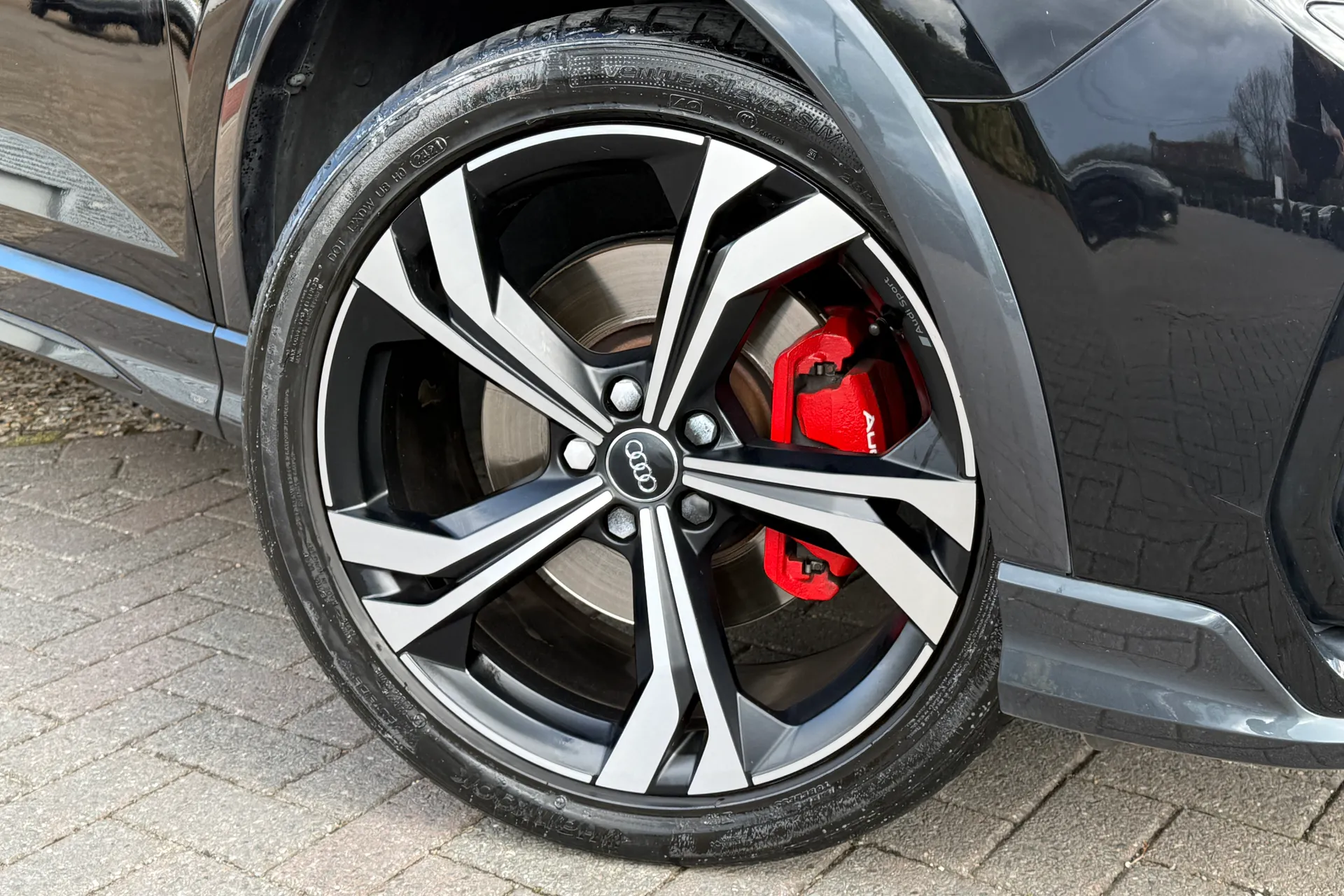 Audi Q3 thumbnail image number 7