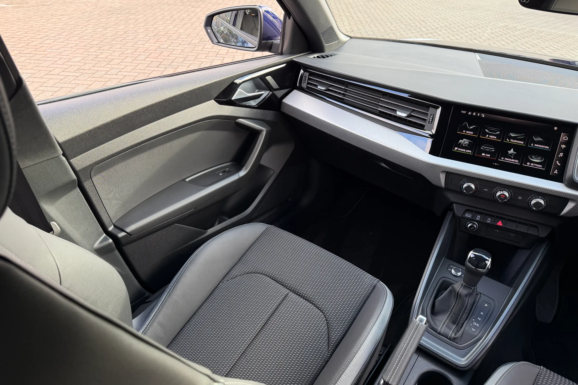 Audi A1 thumbnail image number 37