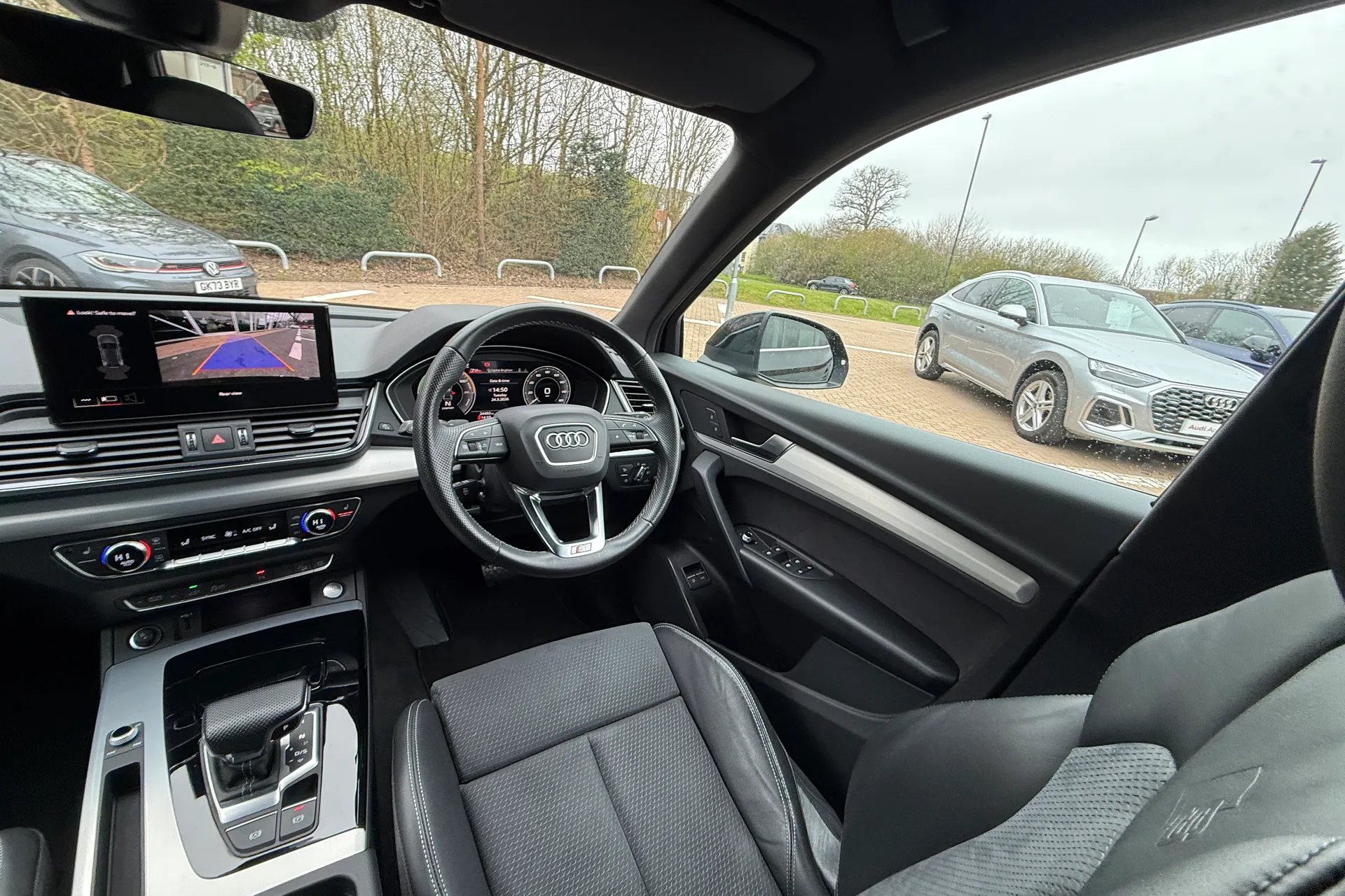 Audi Q5 thumbnail image number 32