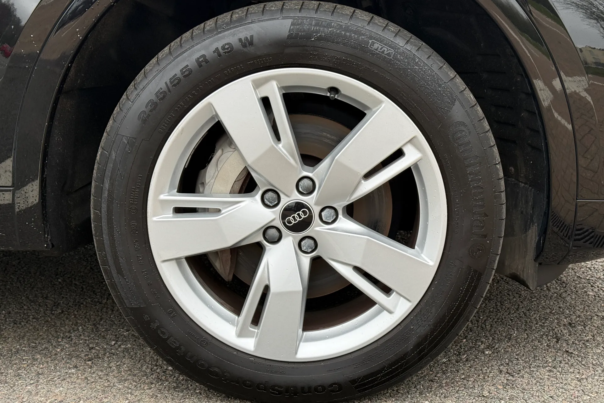 Audi Q5 thumbnail image number 25