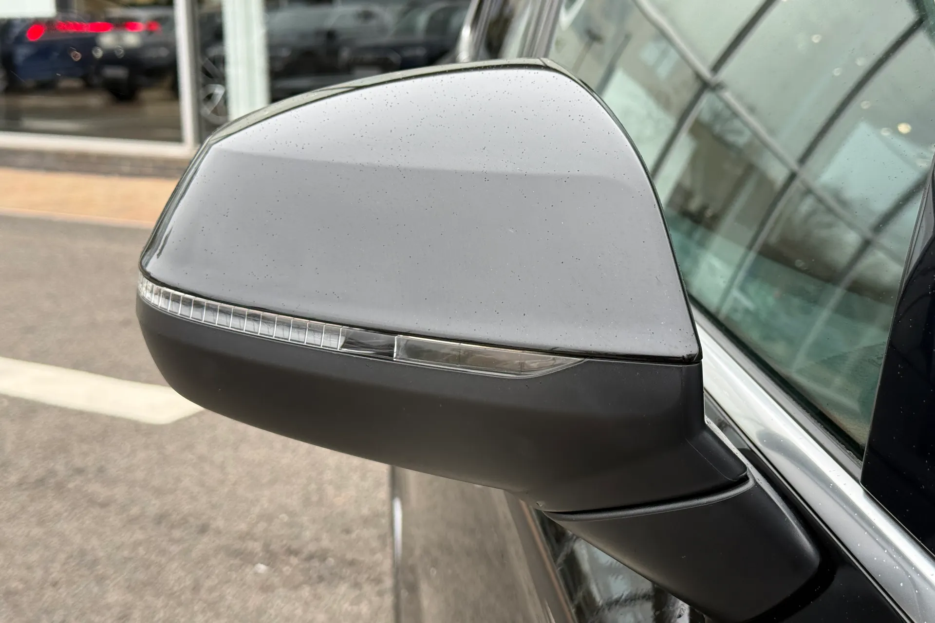 Audi Q5 thumbnail image number 9
