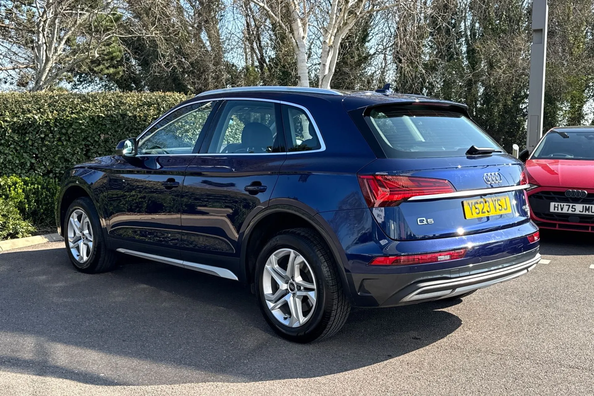 Audi Q5 thumbnail image number 18