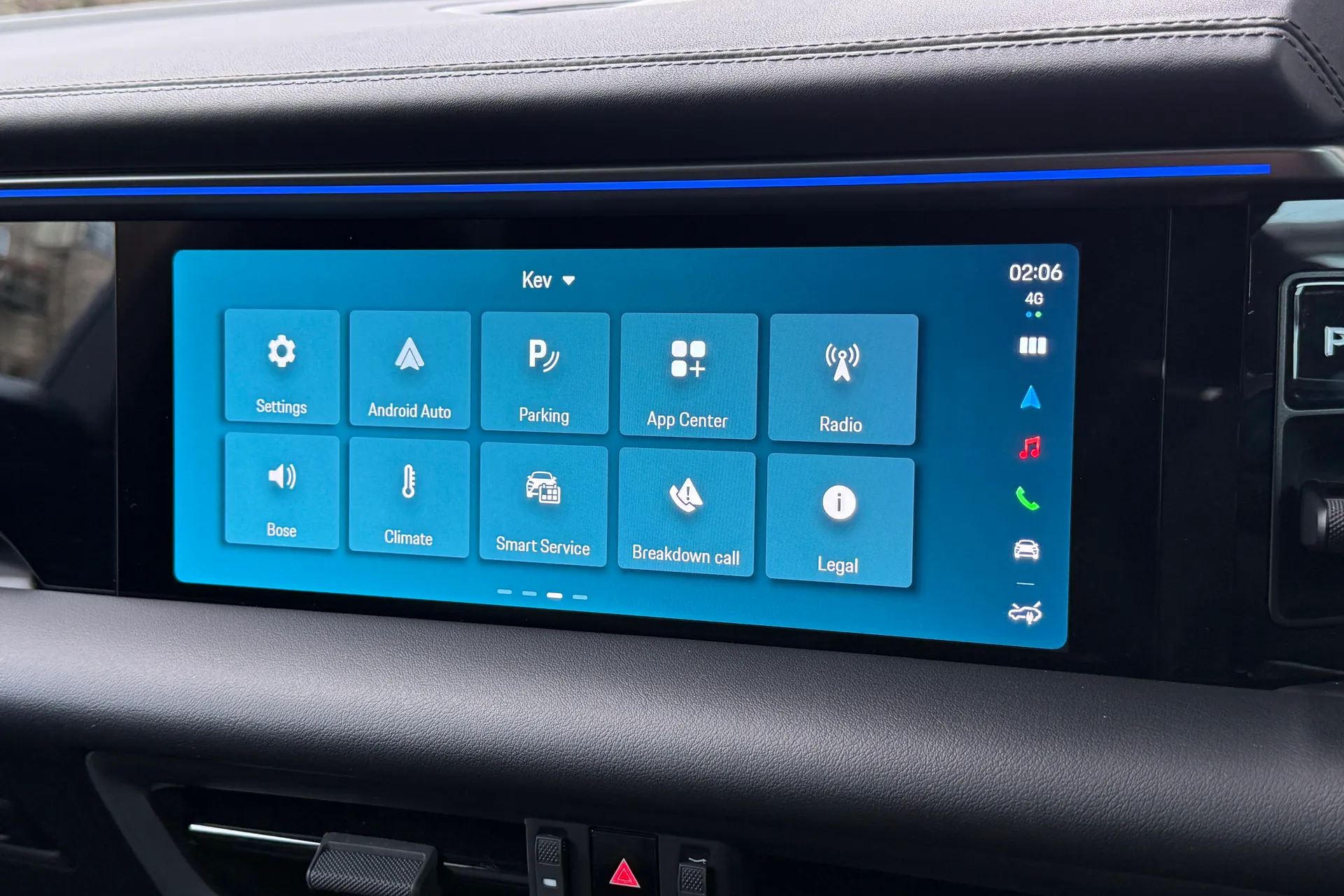 Porsche MACAN thumbnail image number 23