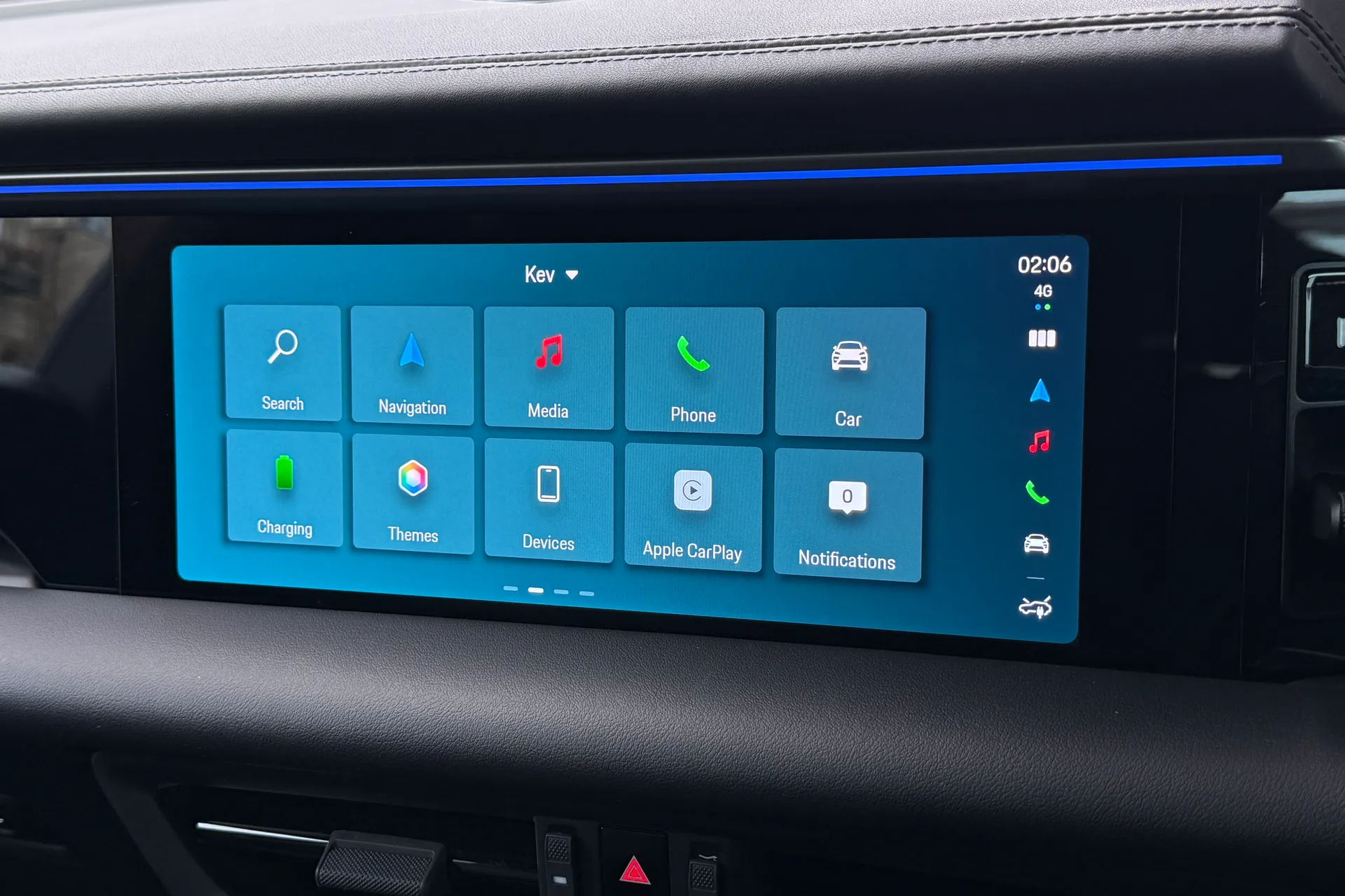 Porsche MACAN thumbnail image number 21