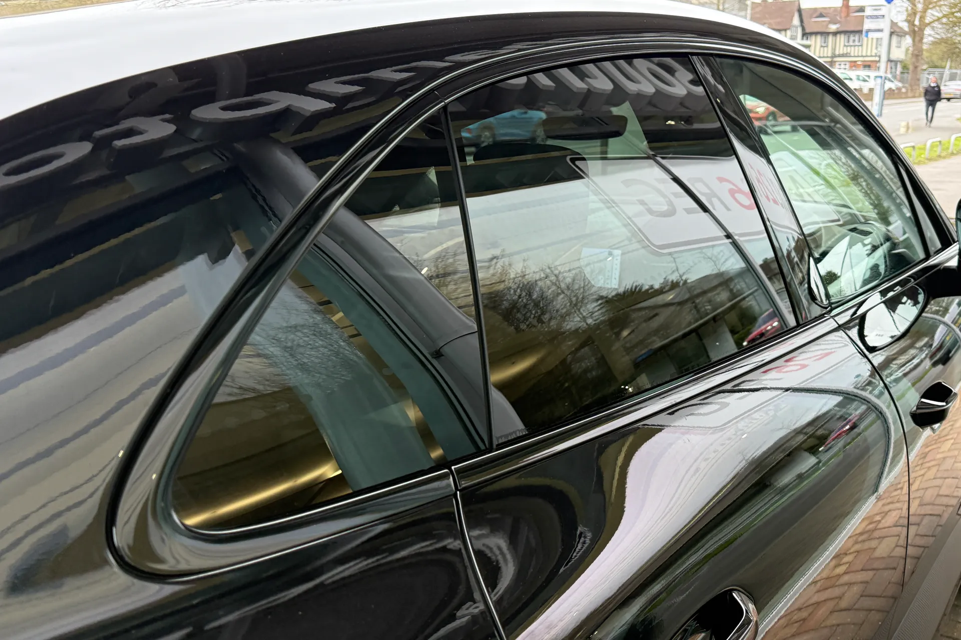 Porsche MACAN thumbnail image number 43