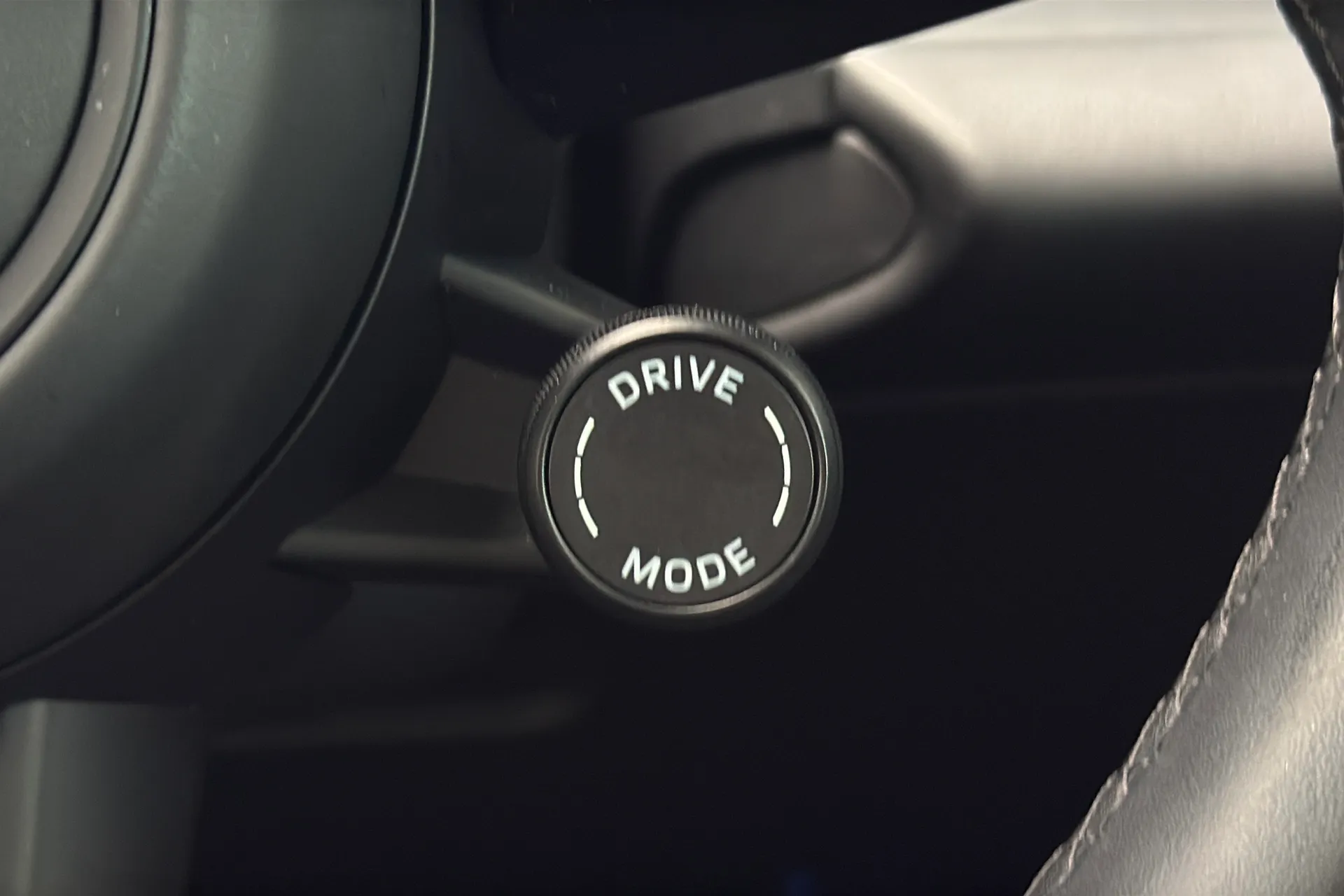 Porsche MACAN thumbnail image number 17