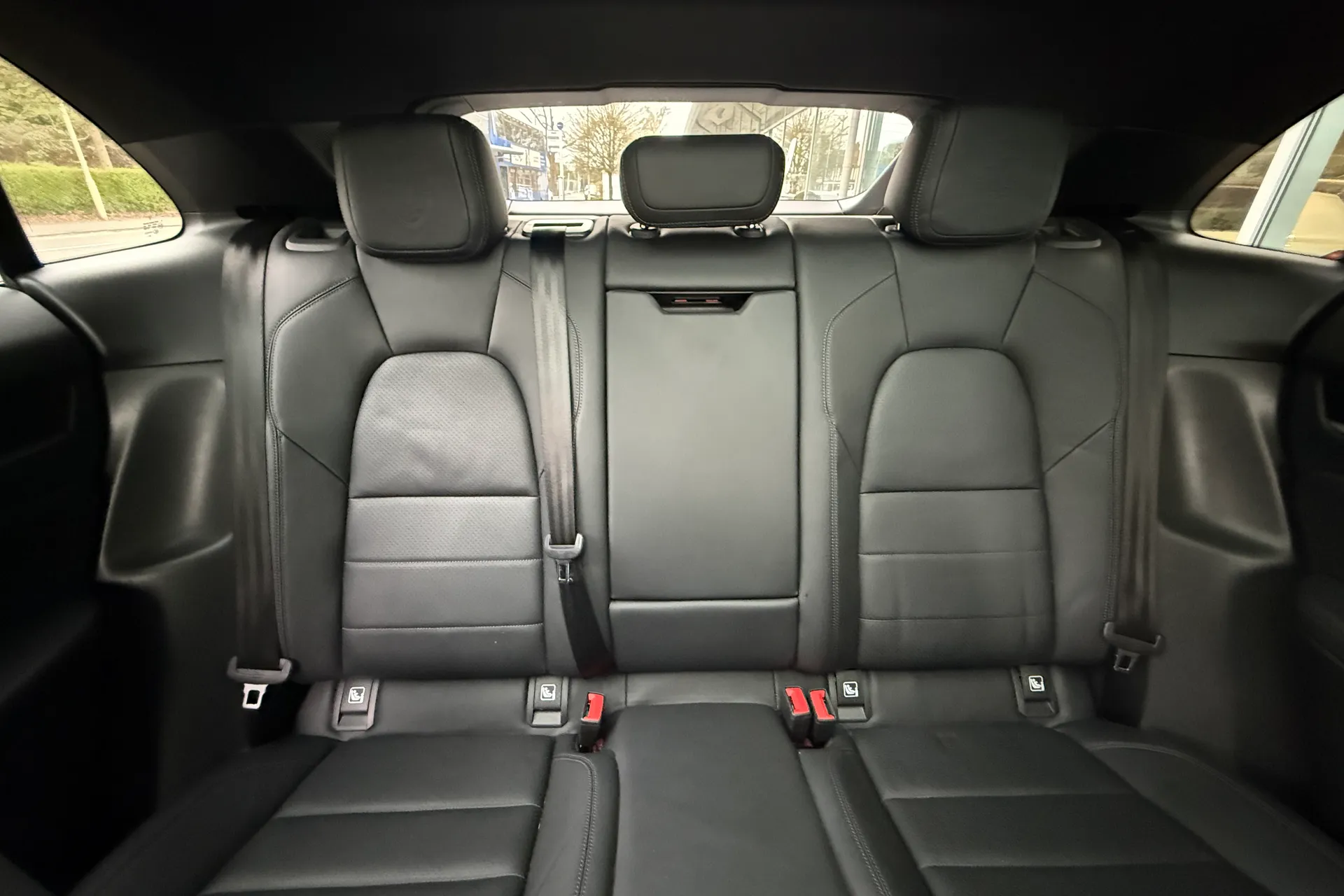 Porsche MACAN thumbnail image number 62