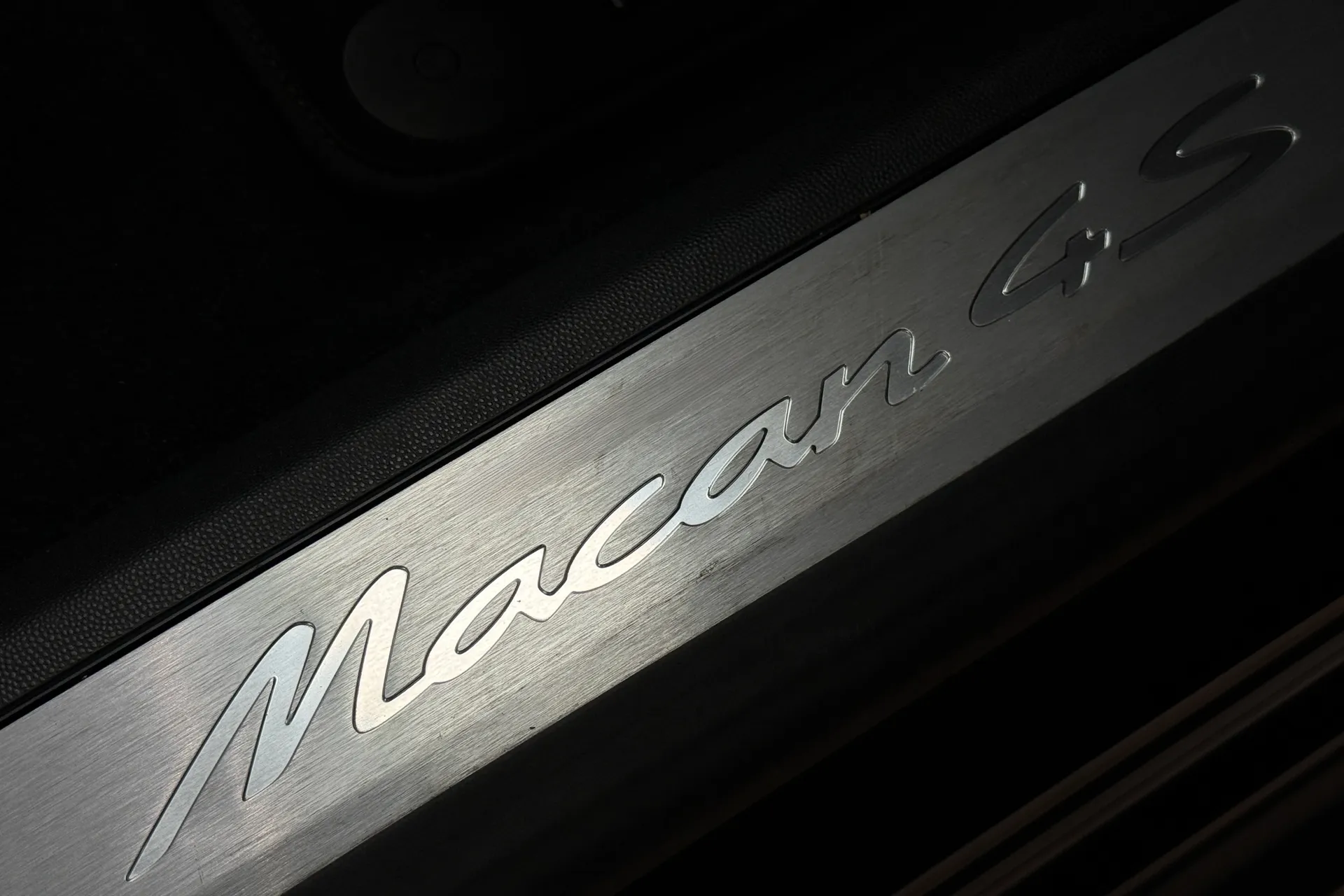 Porsche MACAN thumbnail image number 61