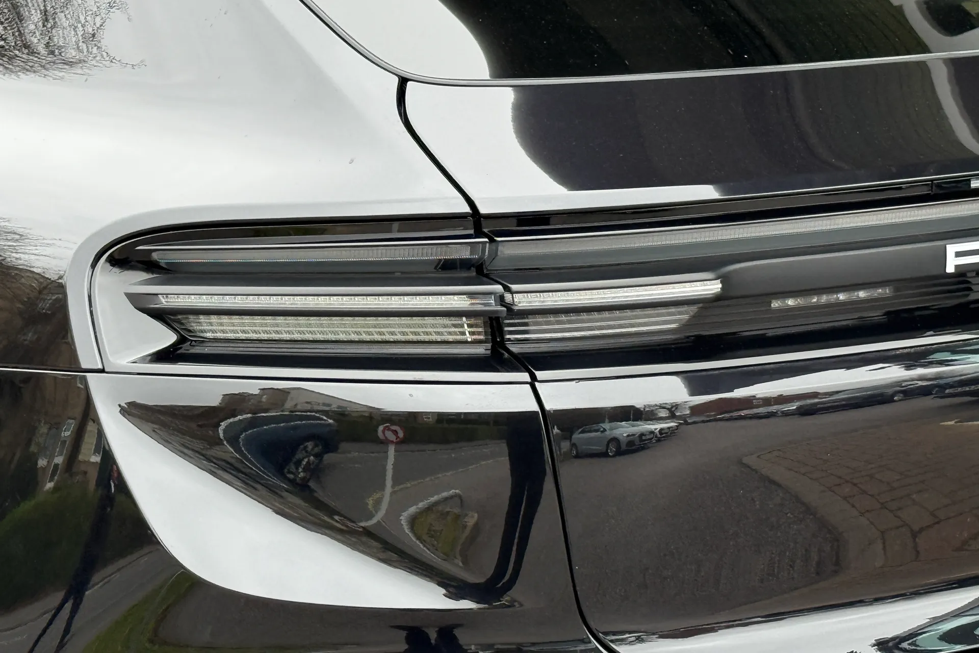 Porsche MACAN thumbnail image number 47