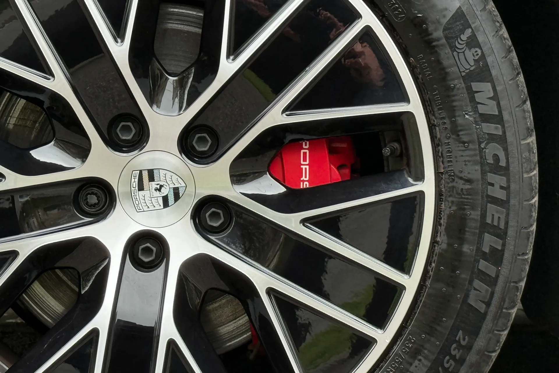 Porsche MACAN thumbnail image number 9