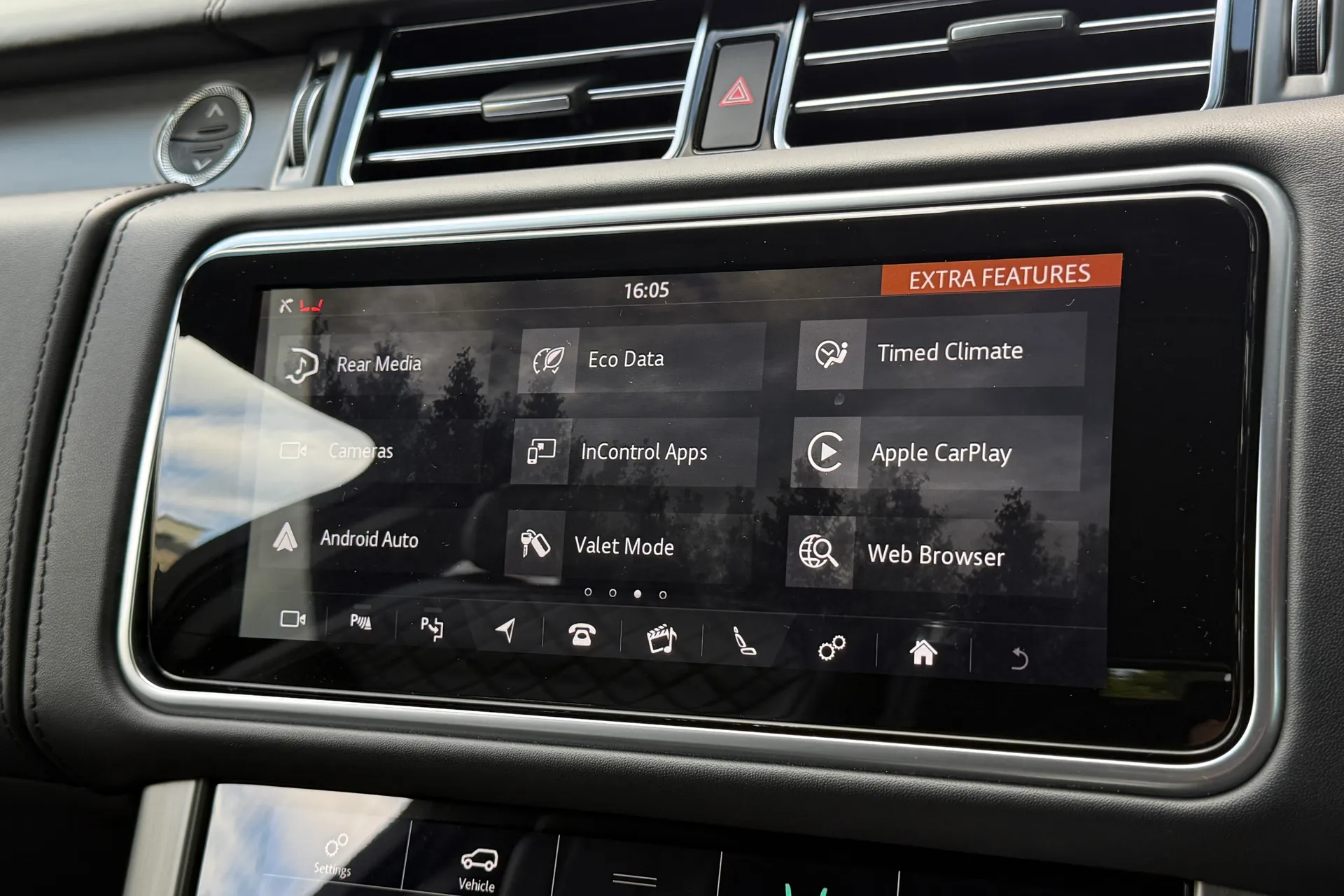 LAND ROVER RANGE ROVER thumbnail image number 9