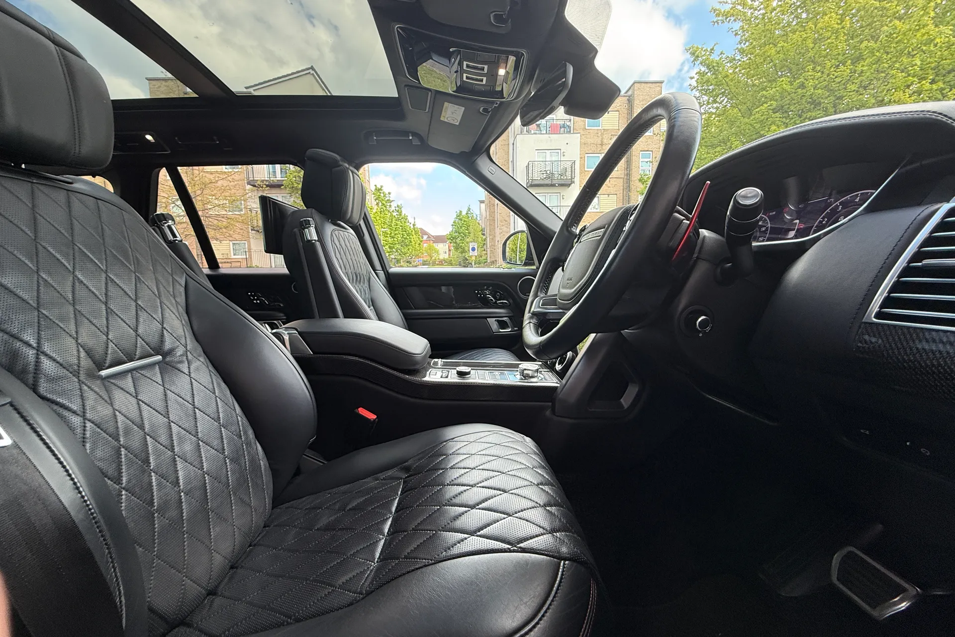 LAND ROVER RANGE ROVER thumbnail image number 47