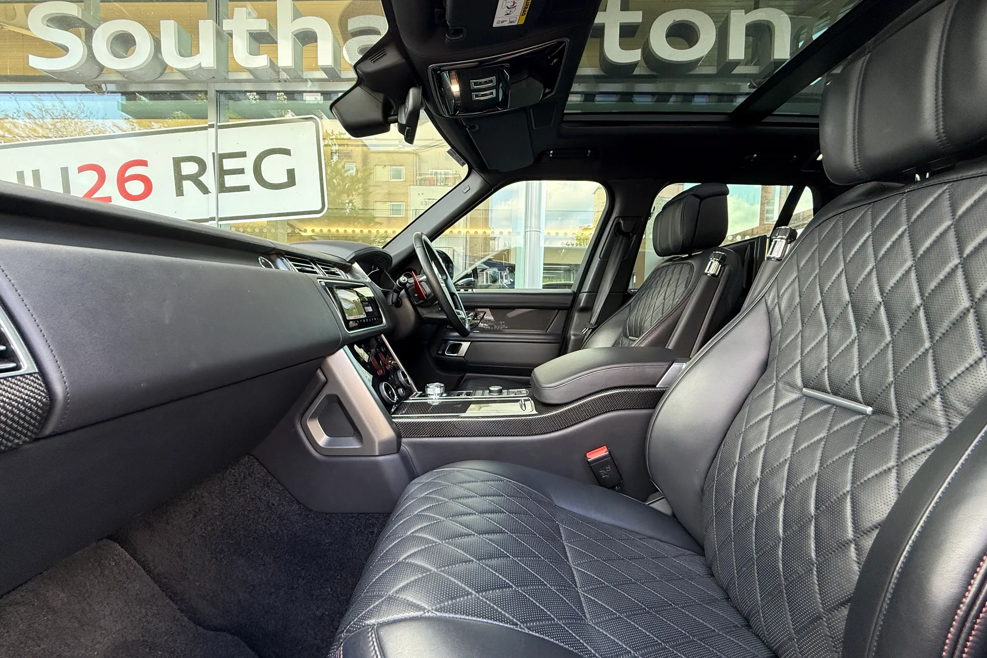 LAND ROVER RANGE ROVER thumbnail image number 79