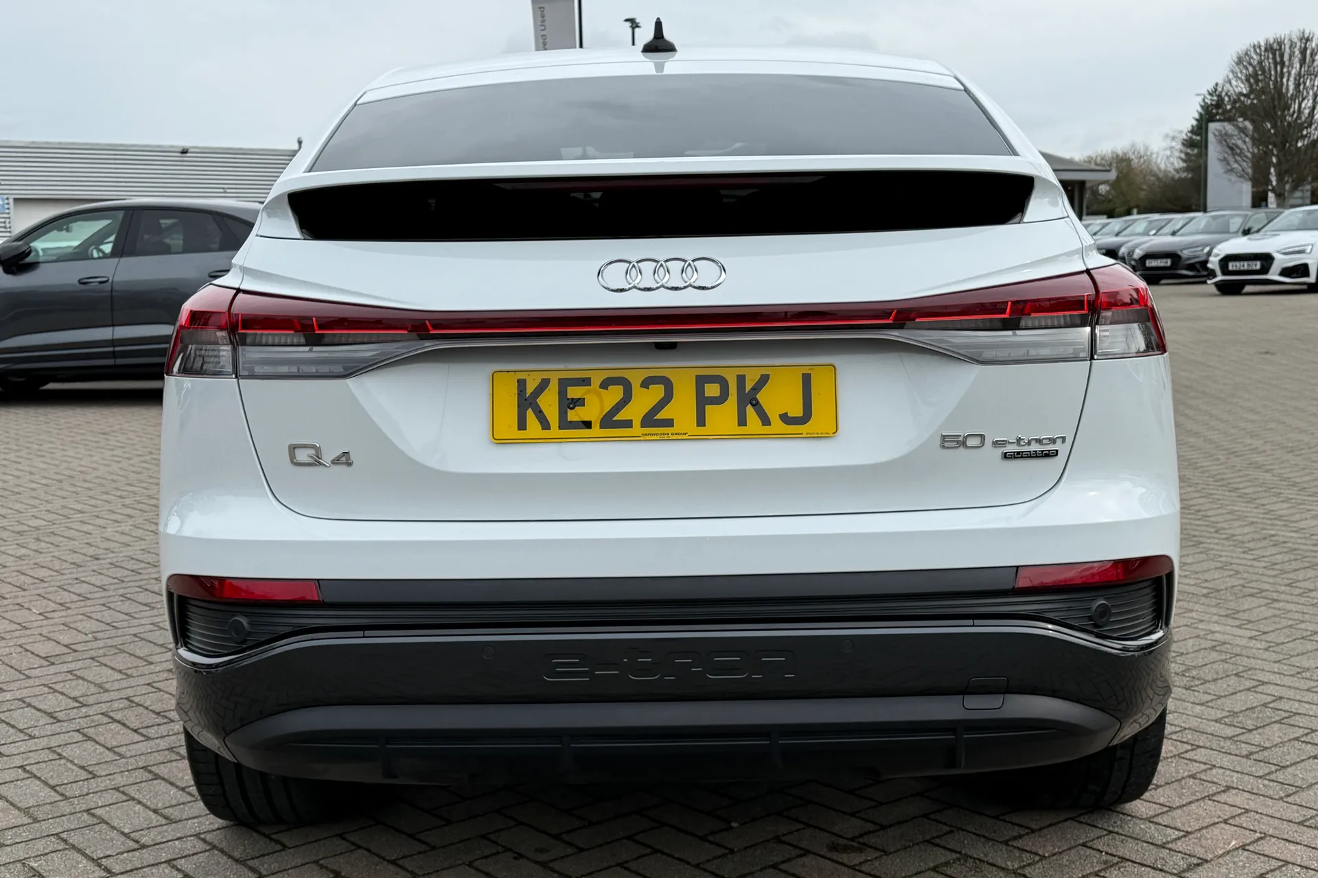 Audi Q4 thumbnail image number 40