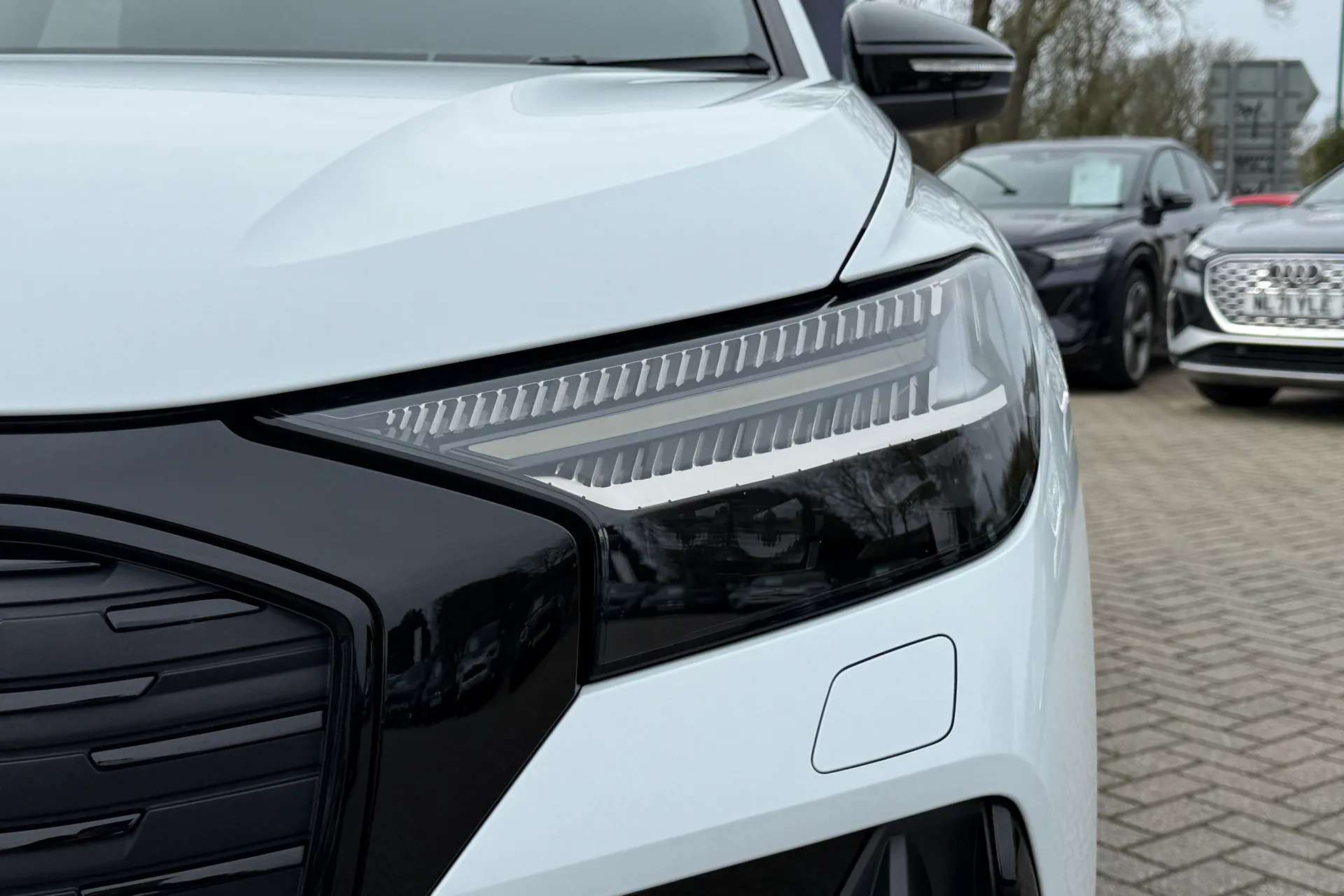 Audi Q4 thumbnail image number 65