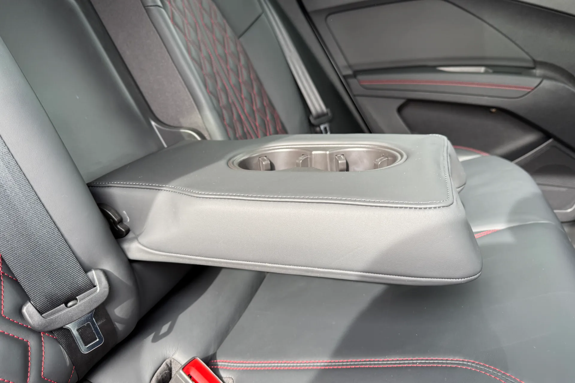 Audi Q4 thumbnail image number 55