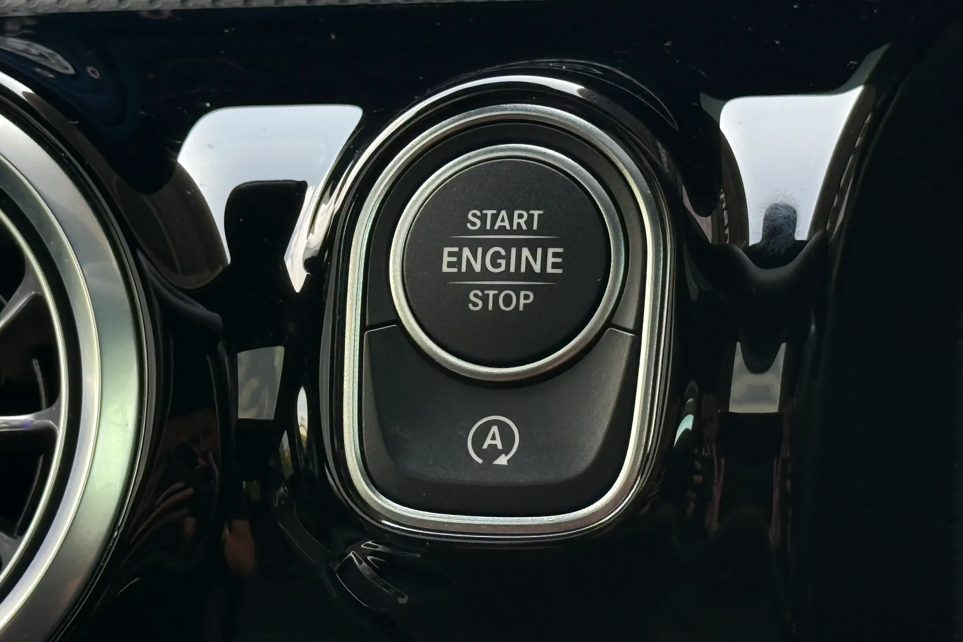 MERCEDES-BENZ A CLASS thumbnail image number 17