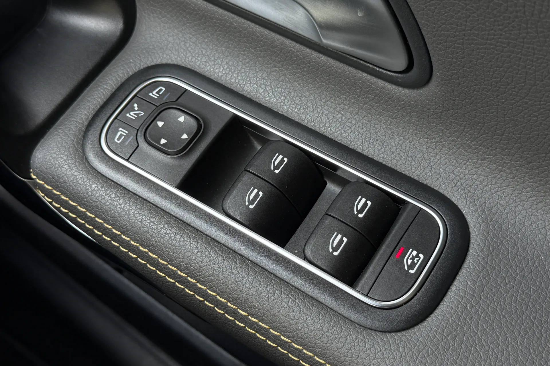 MERCEDES-BENZ A CLASS thumbnail image number 29