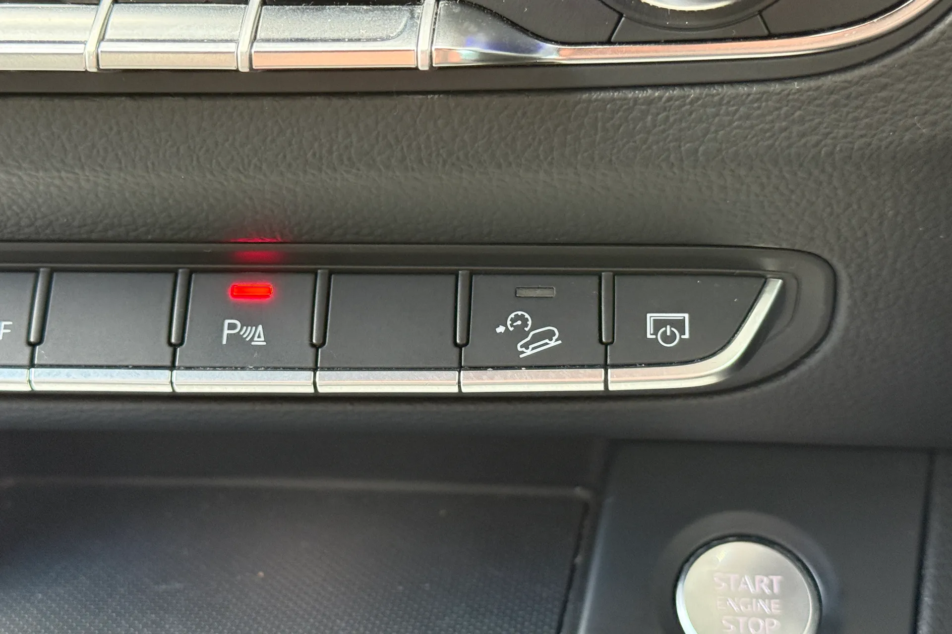 Audi Q5 thumbnail image number 30