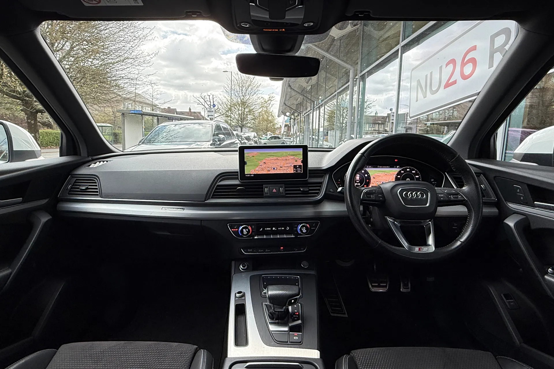 Audi Q5 thumbnail image number 3