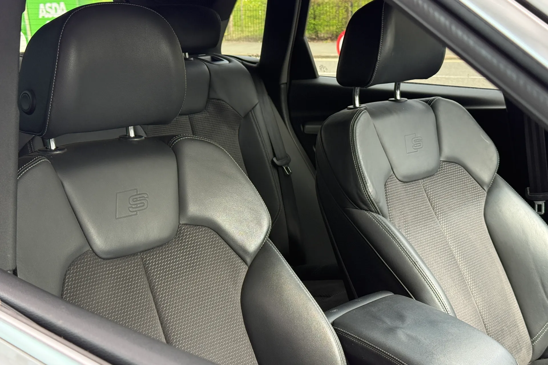 Audi Q5 thumbnail image number 40