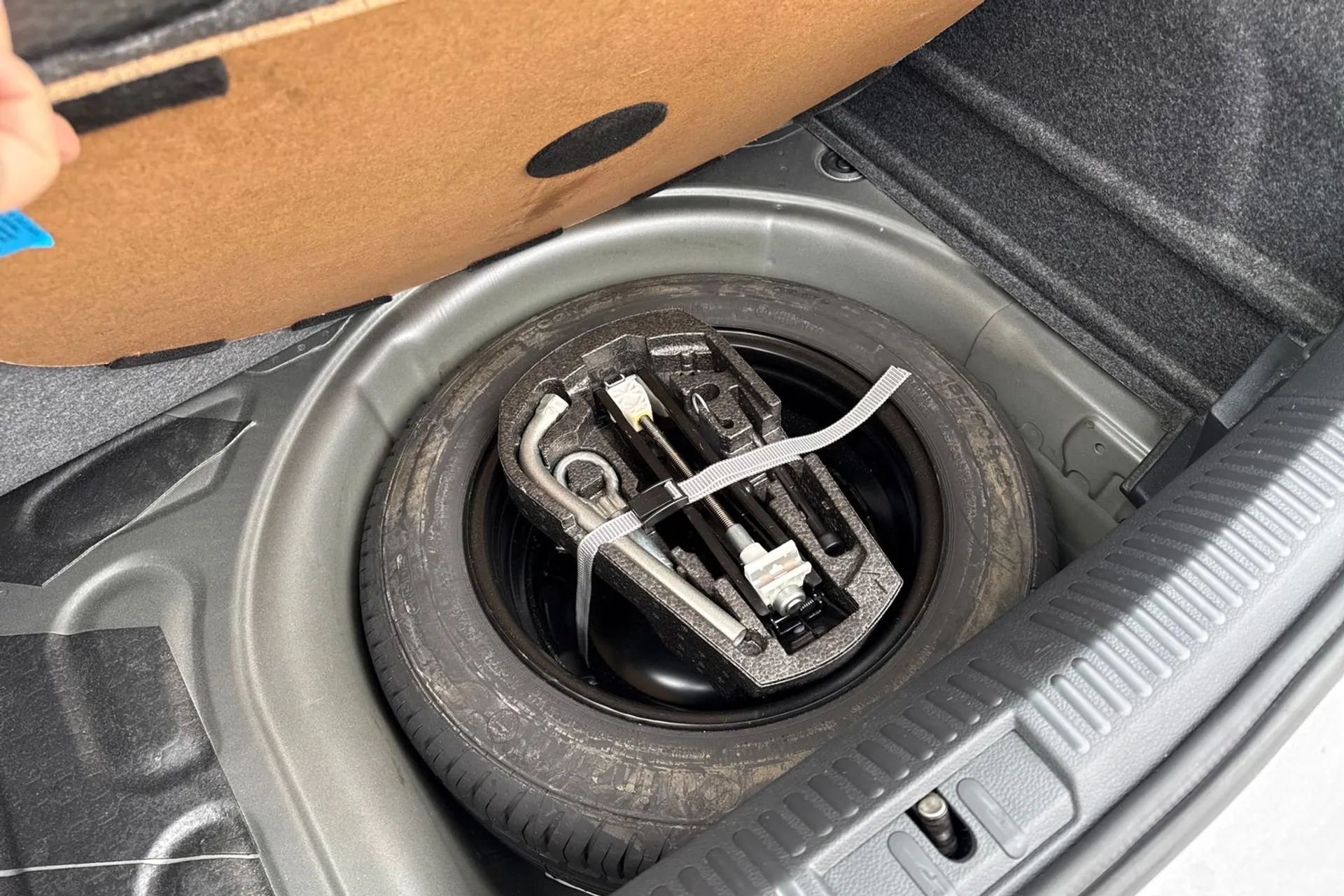 VOLKSWAGEN POLO thumbnail image number 20