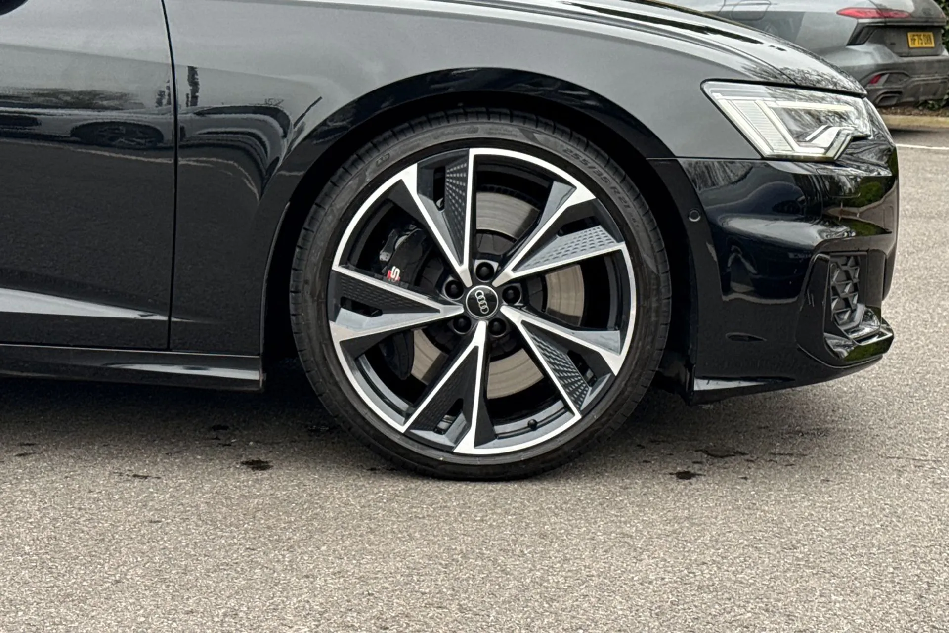 Audi A6 thumbnail image number 20