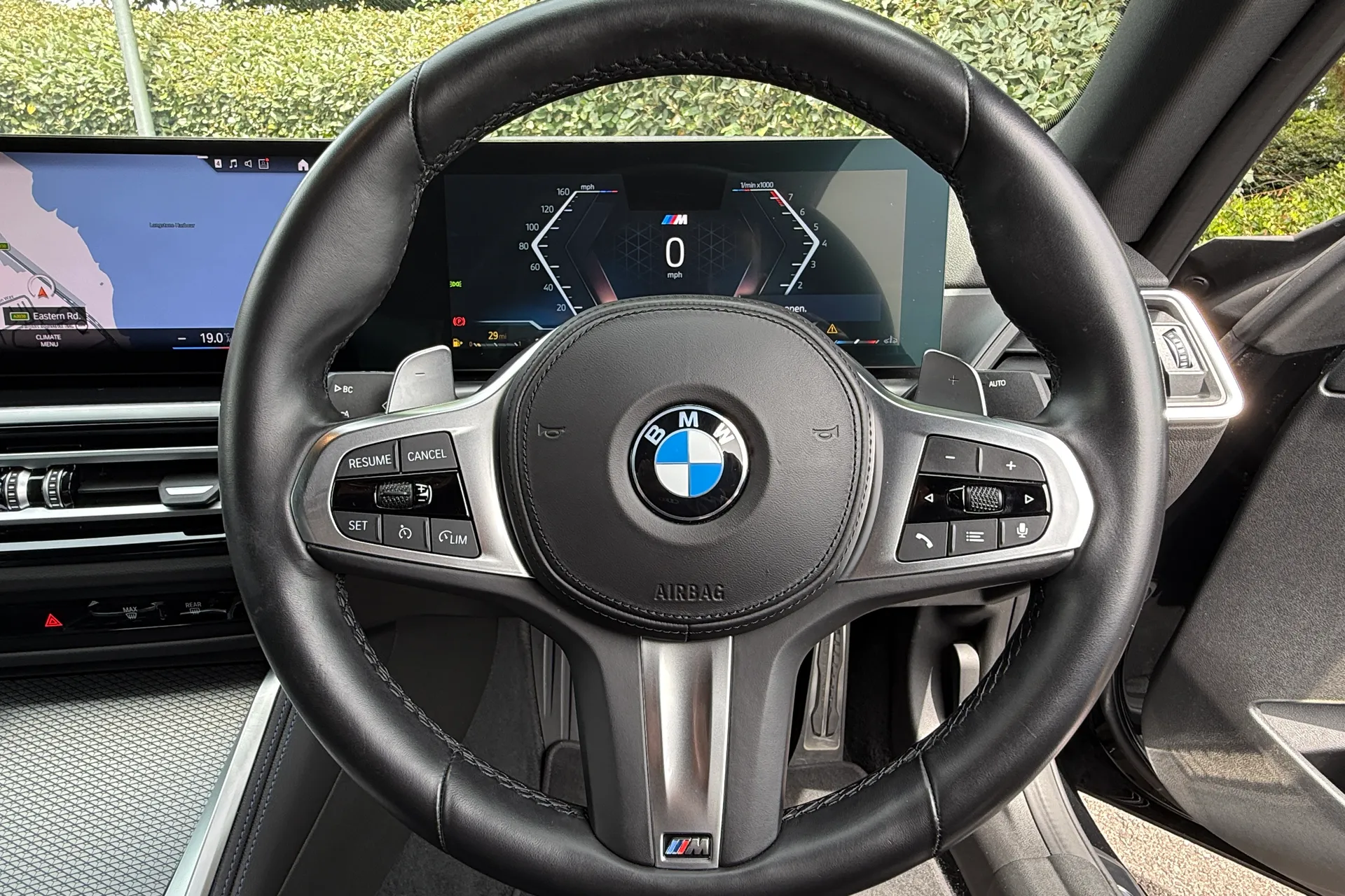 BMW 2 SERIES thumbnail image number 21