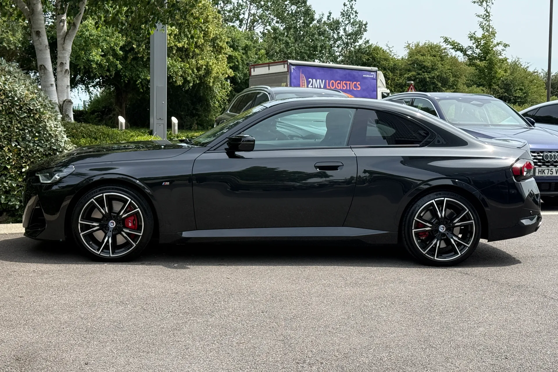 BMW 2 SERIES thumbnail image number 40