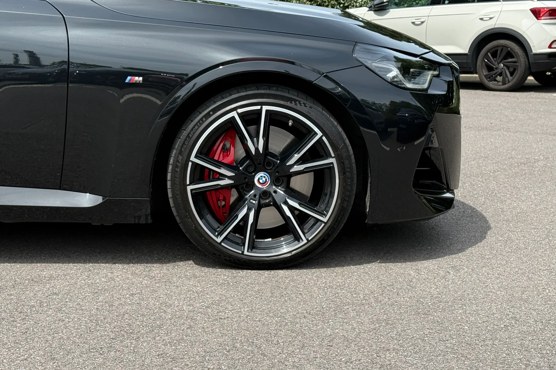 BMW 2 SERIES thumbnail image number 30