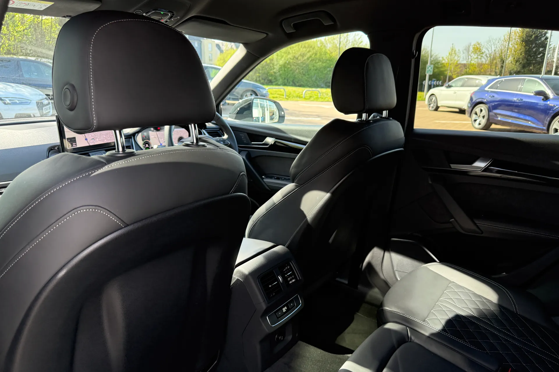 Audi Q5 thumbnail image number 48
