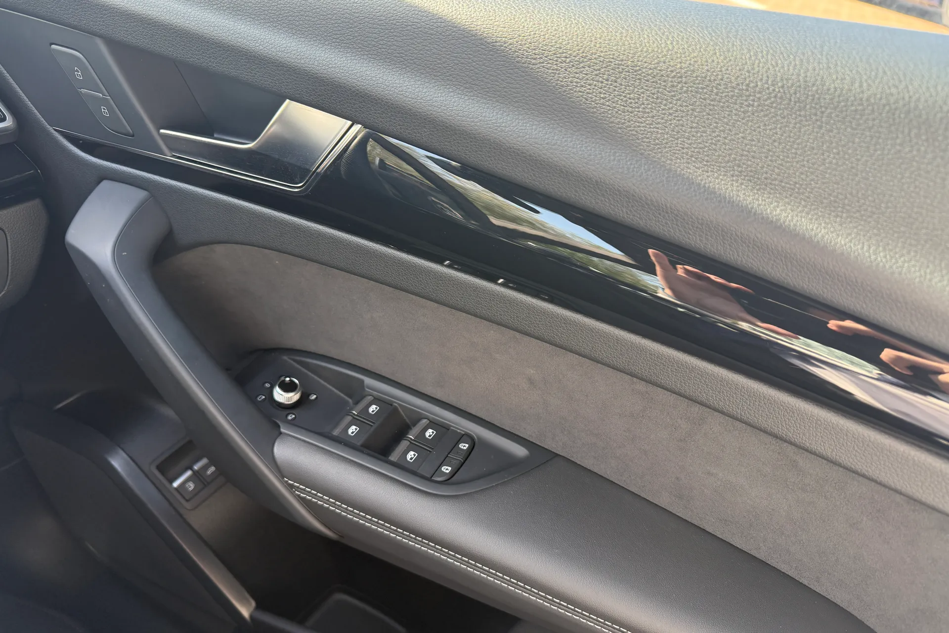 Audi Q5 thumbnail image number 18