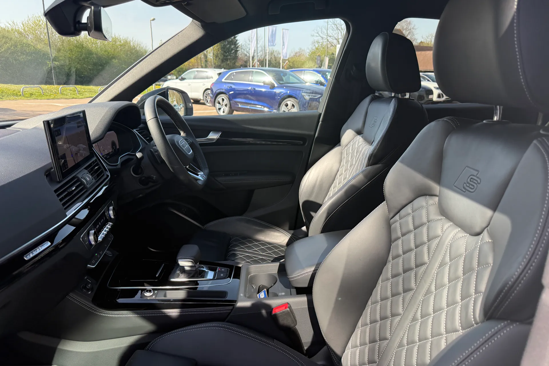 Audi Q5 thumbnail image number 54